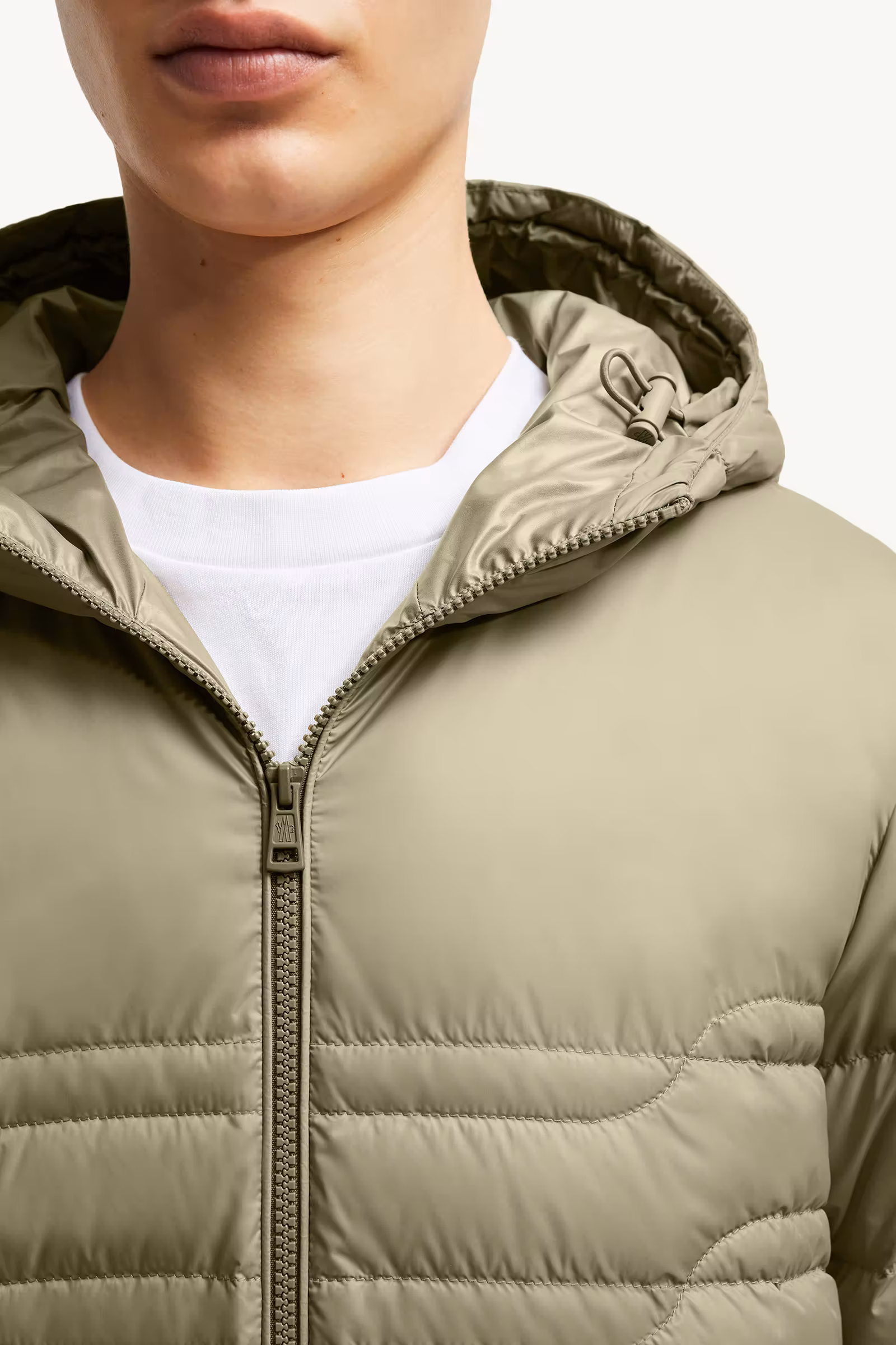 Aleso Hooded Geometric-Quilted Short Down Jacket