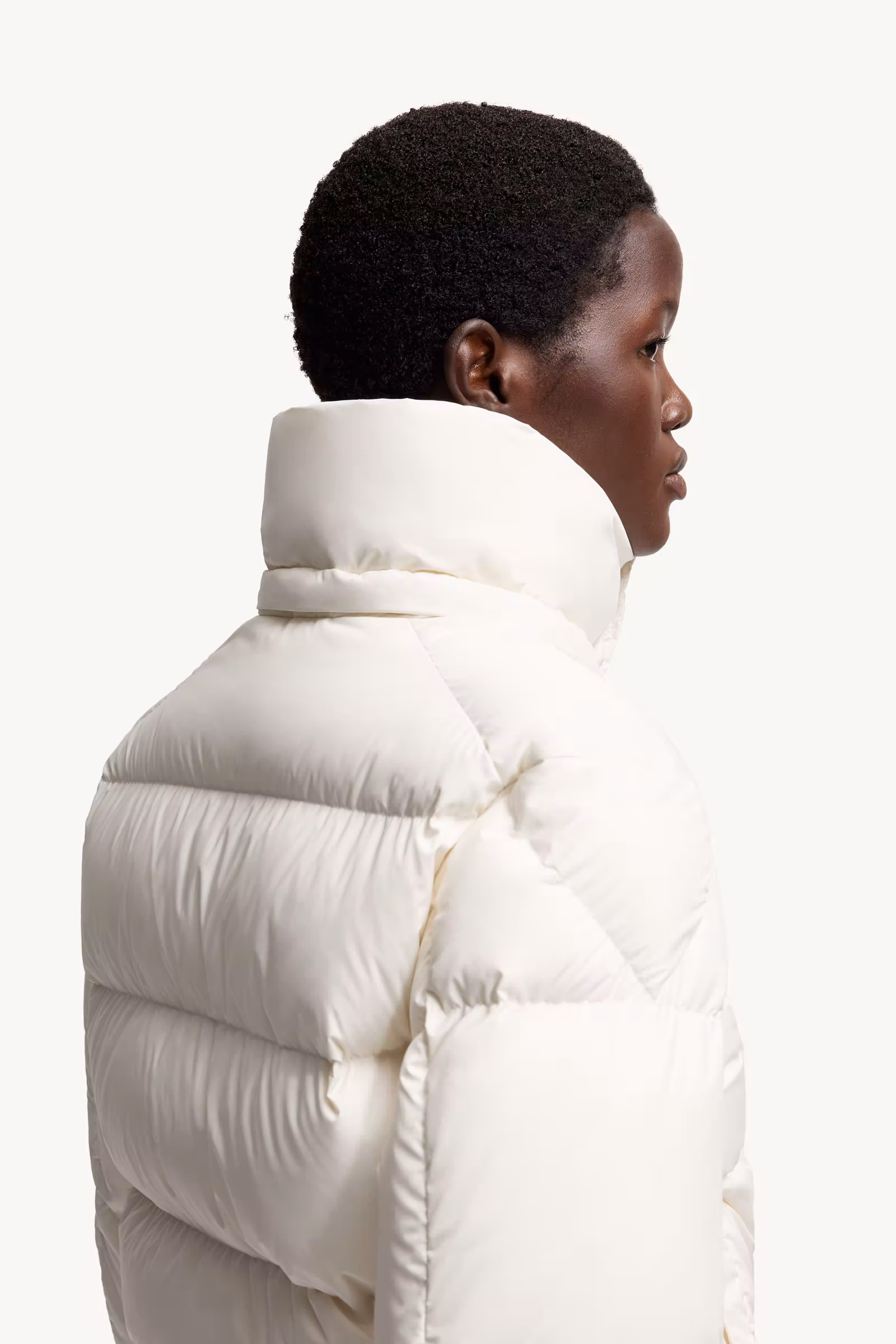 Moncler Maya 70 Hooded Short Down Jacket