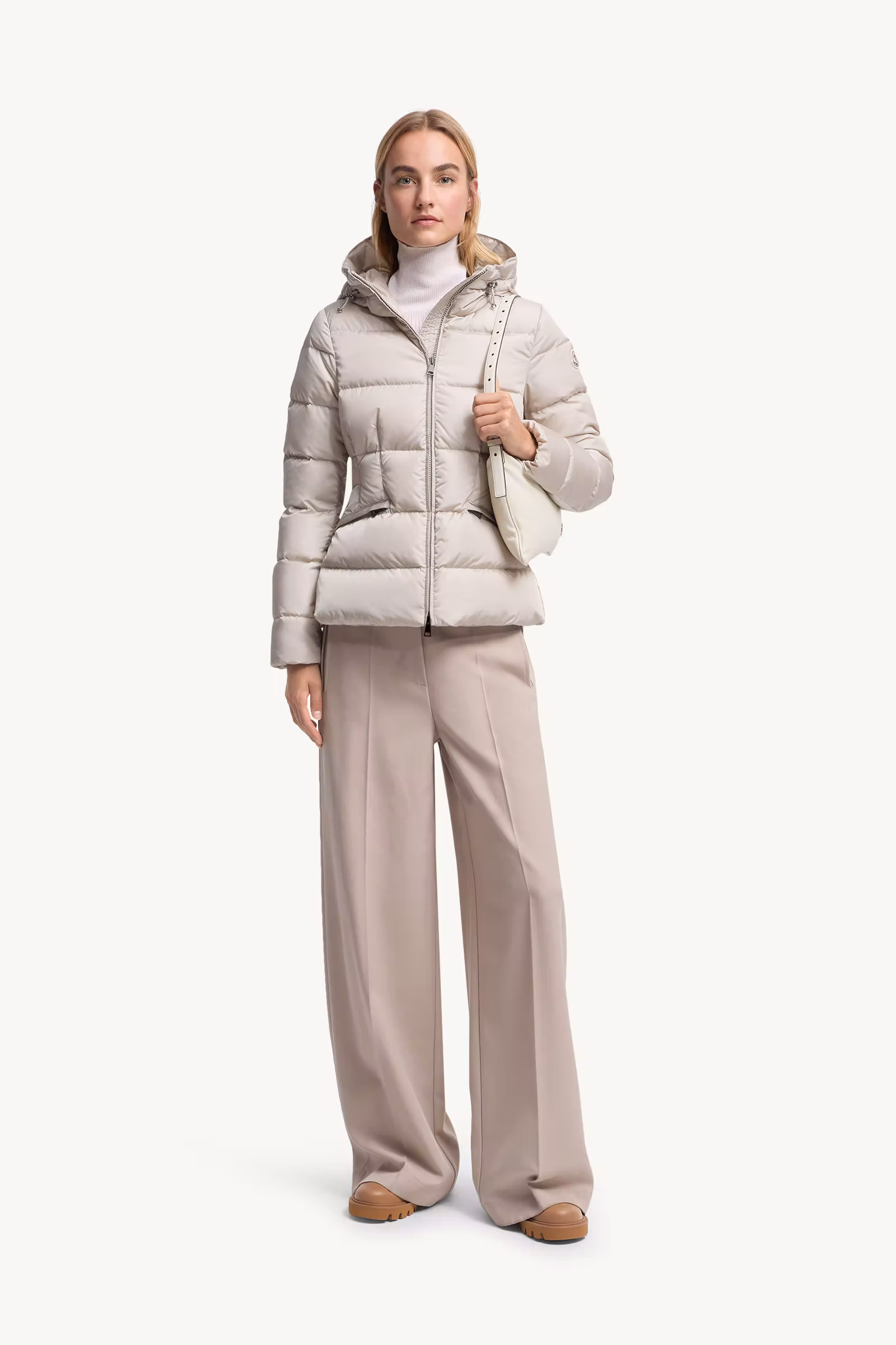 Avoce Hooded Short Down Jacket