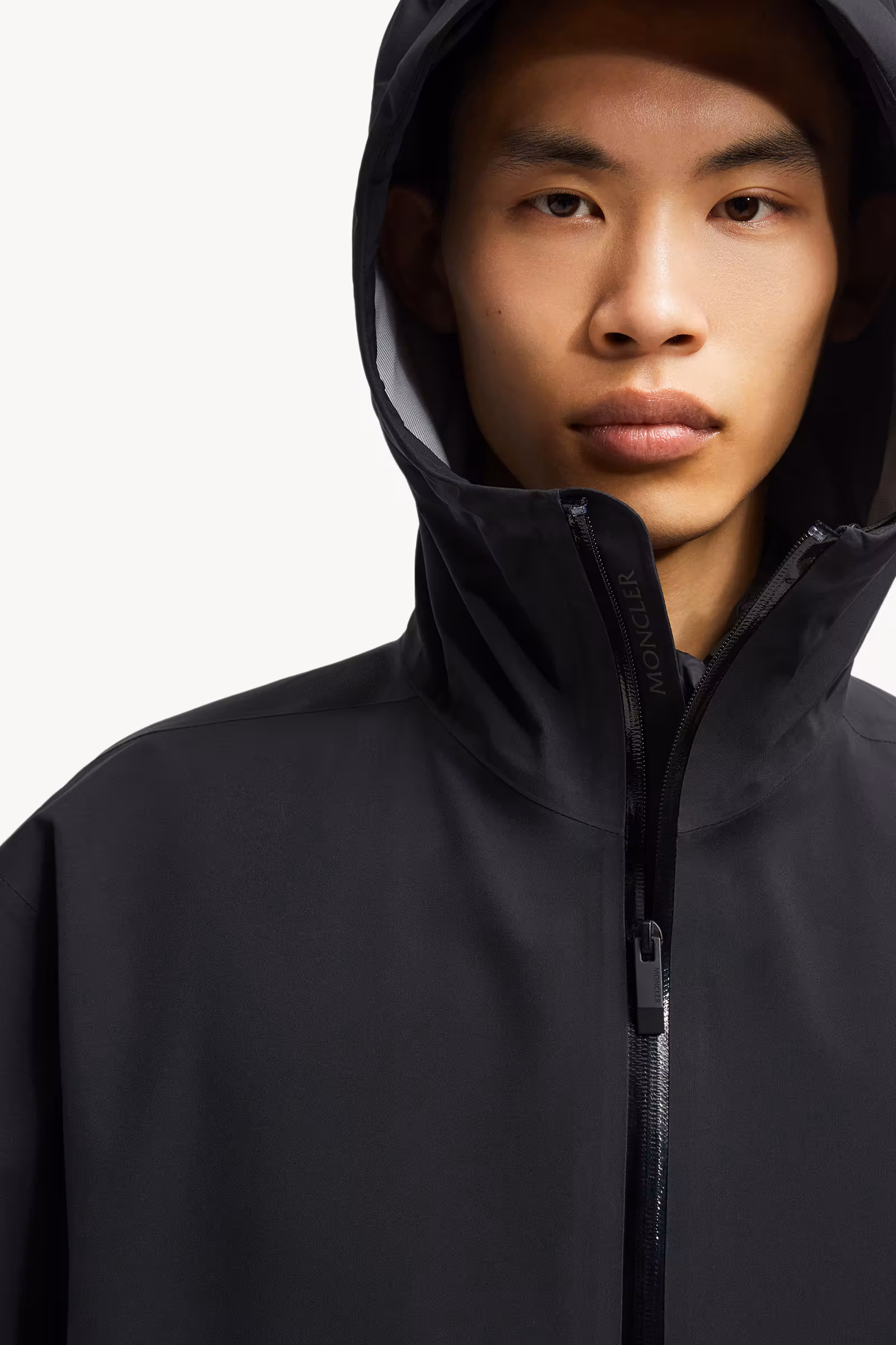 Bise Hooded Rain Jacket