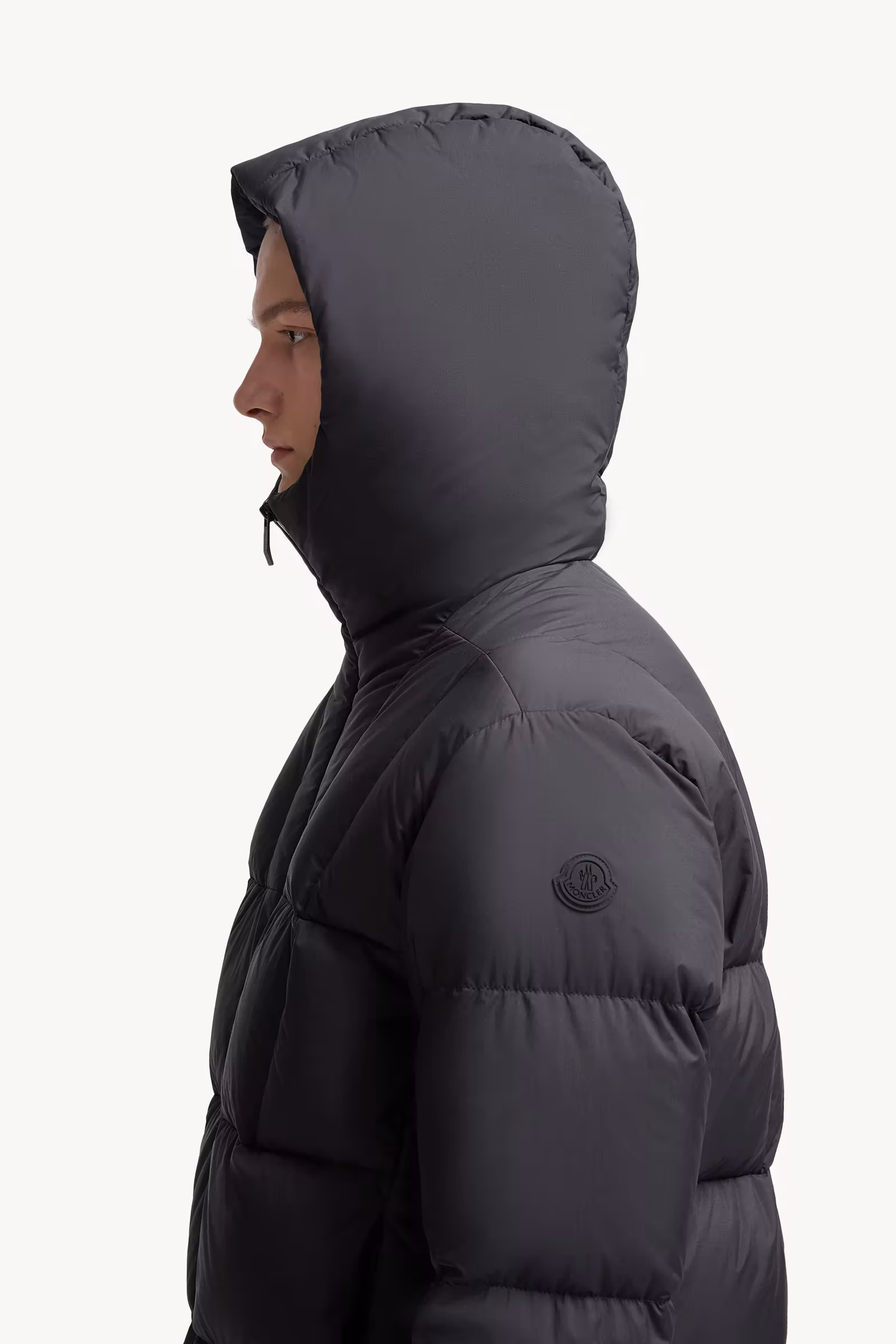 Fusain Hooded Short Down Jacket