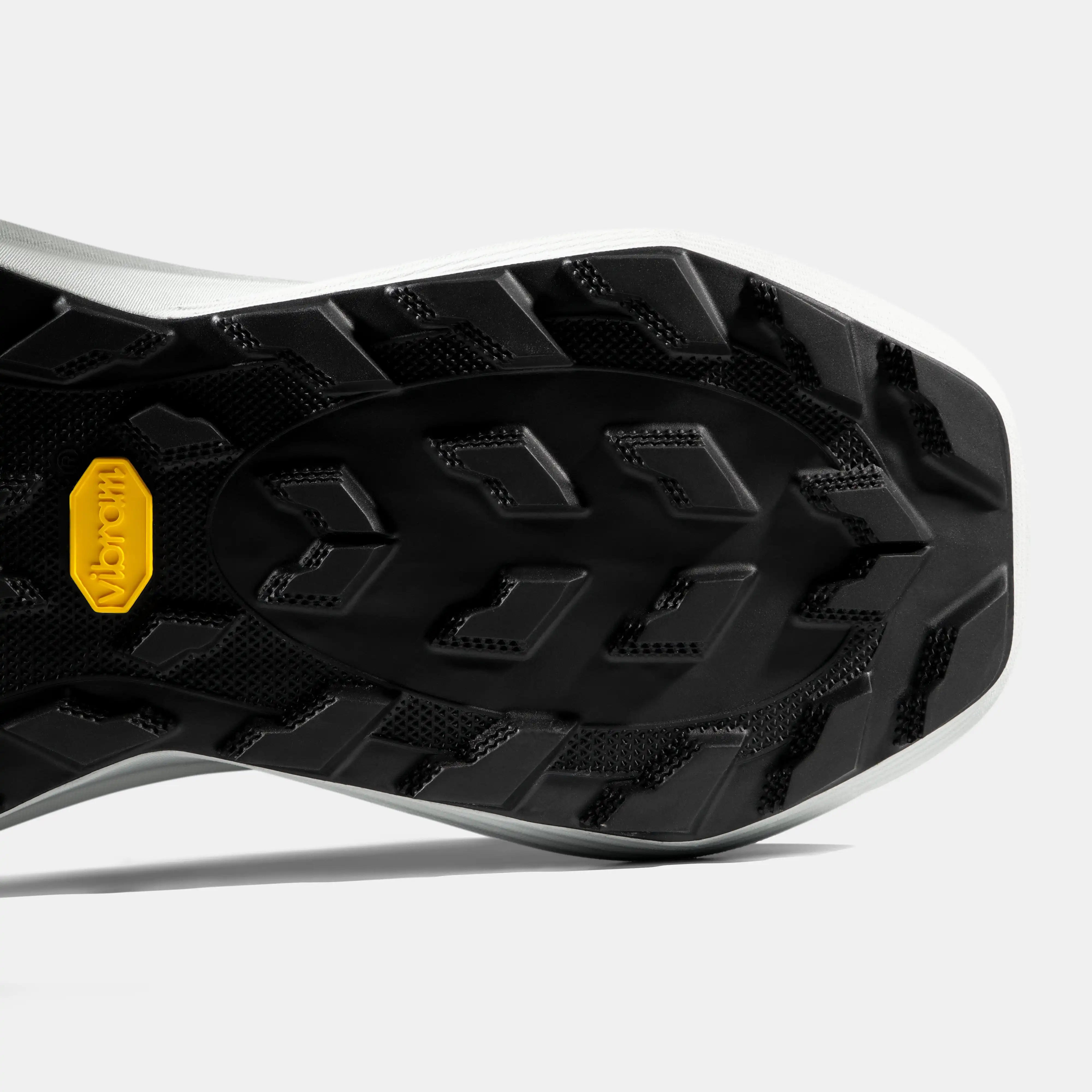 Aenergy Ultra Low GTX Men 3030-05340