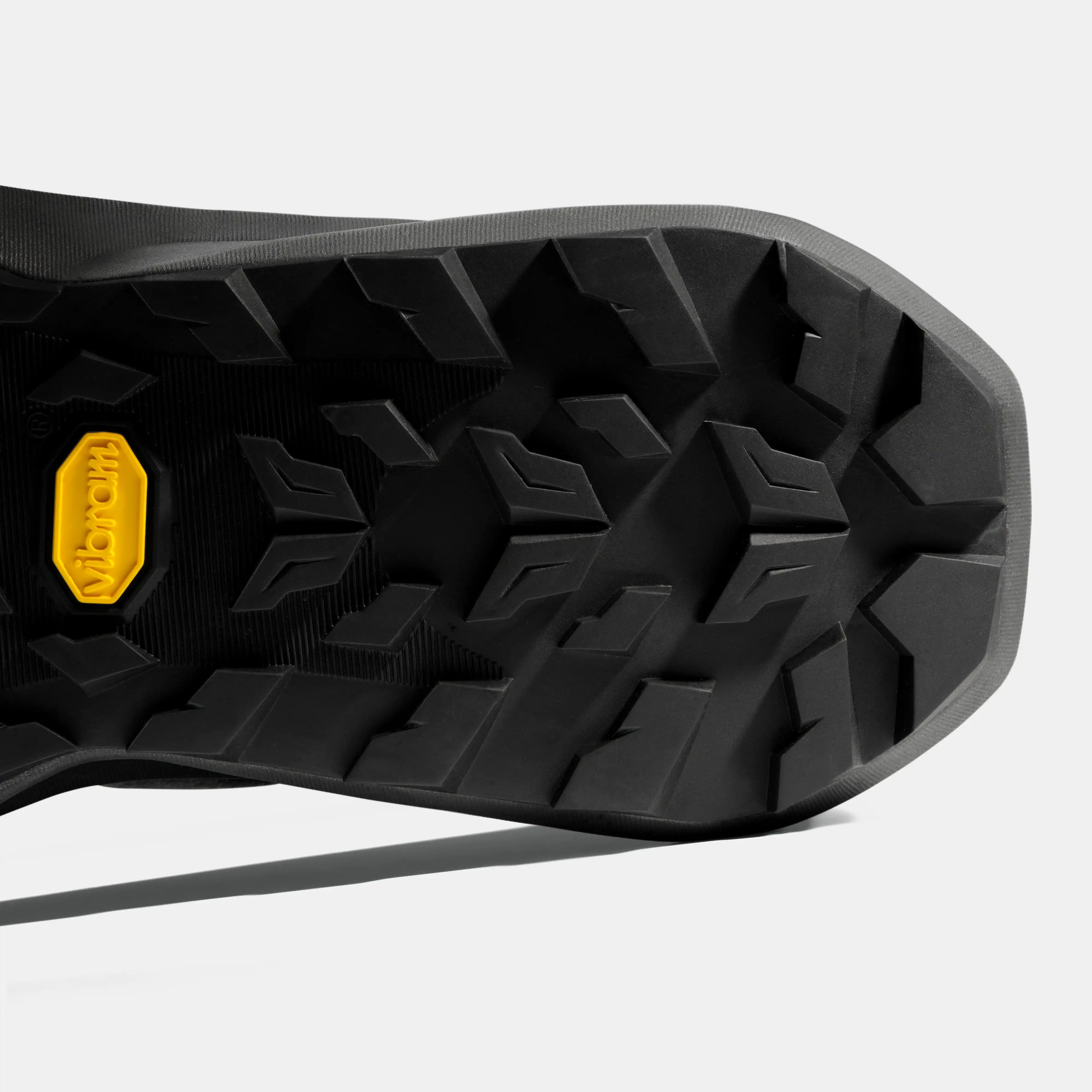 Aenergy Mtn Low GTX Men 3030-05300