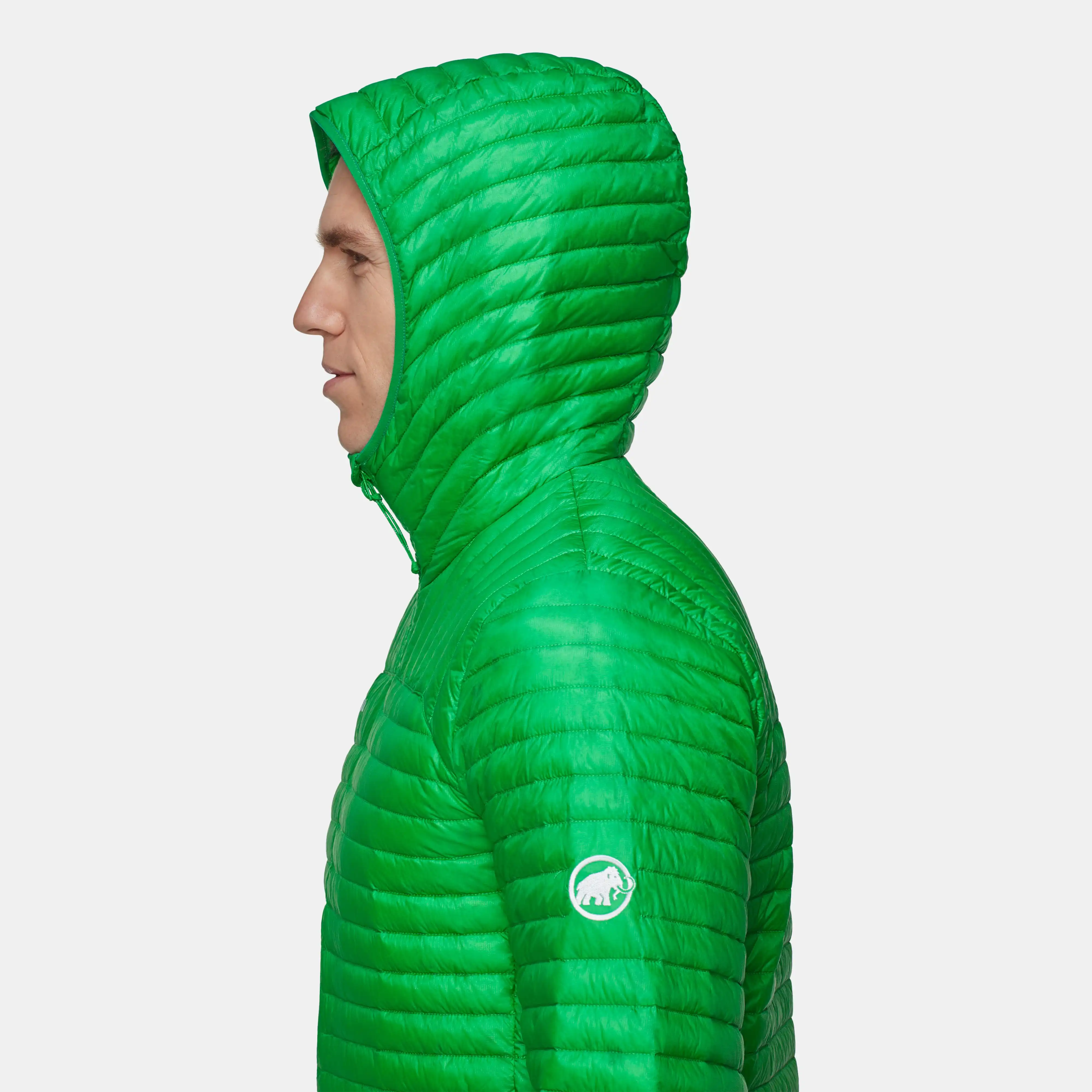 Broad Peak Light IN Hooded Jacket Men 1013-03720