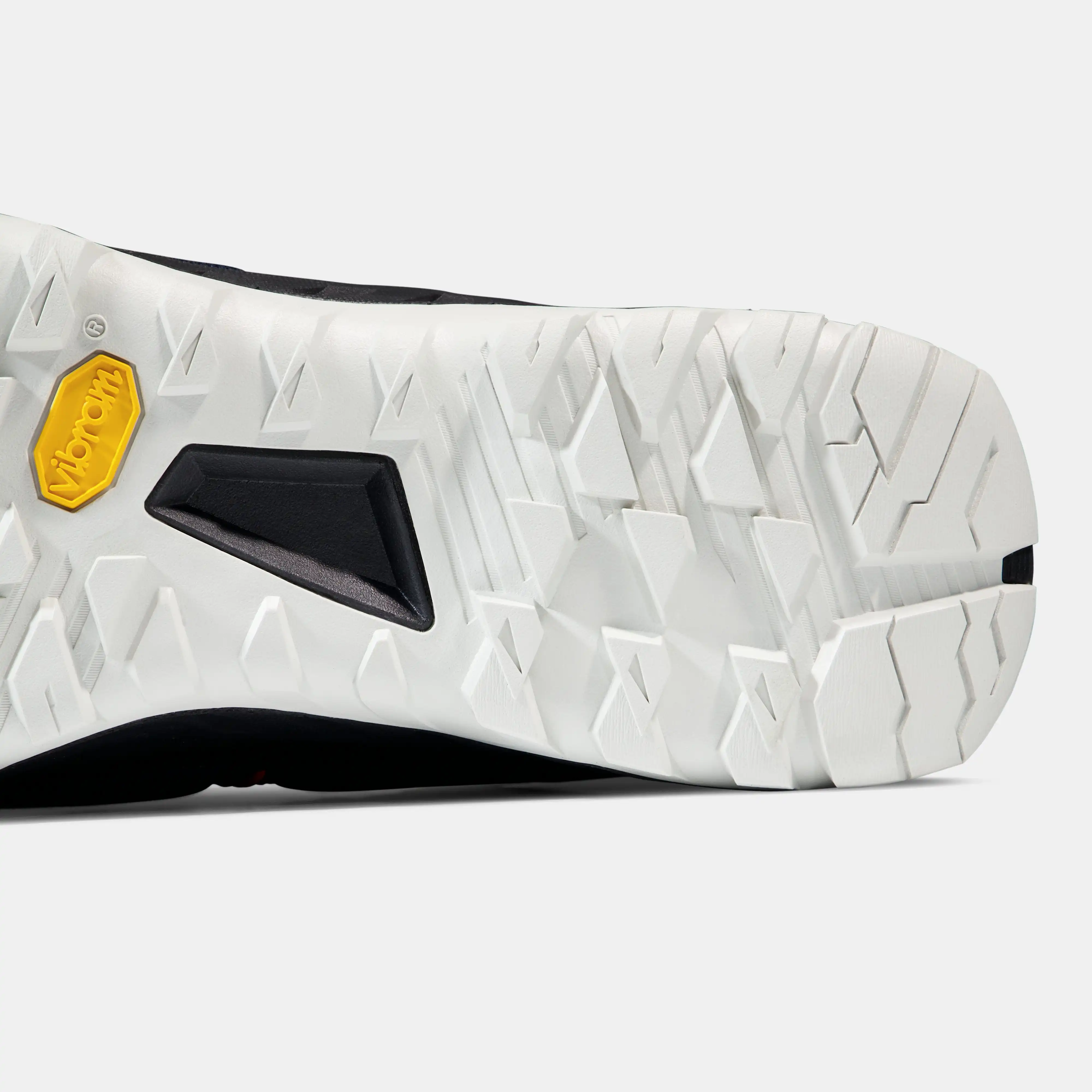 Alnasca Knit III Low GTX Men 3020-06500