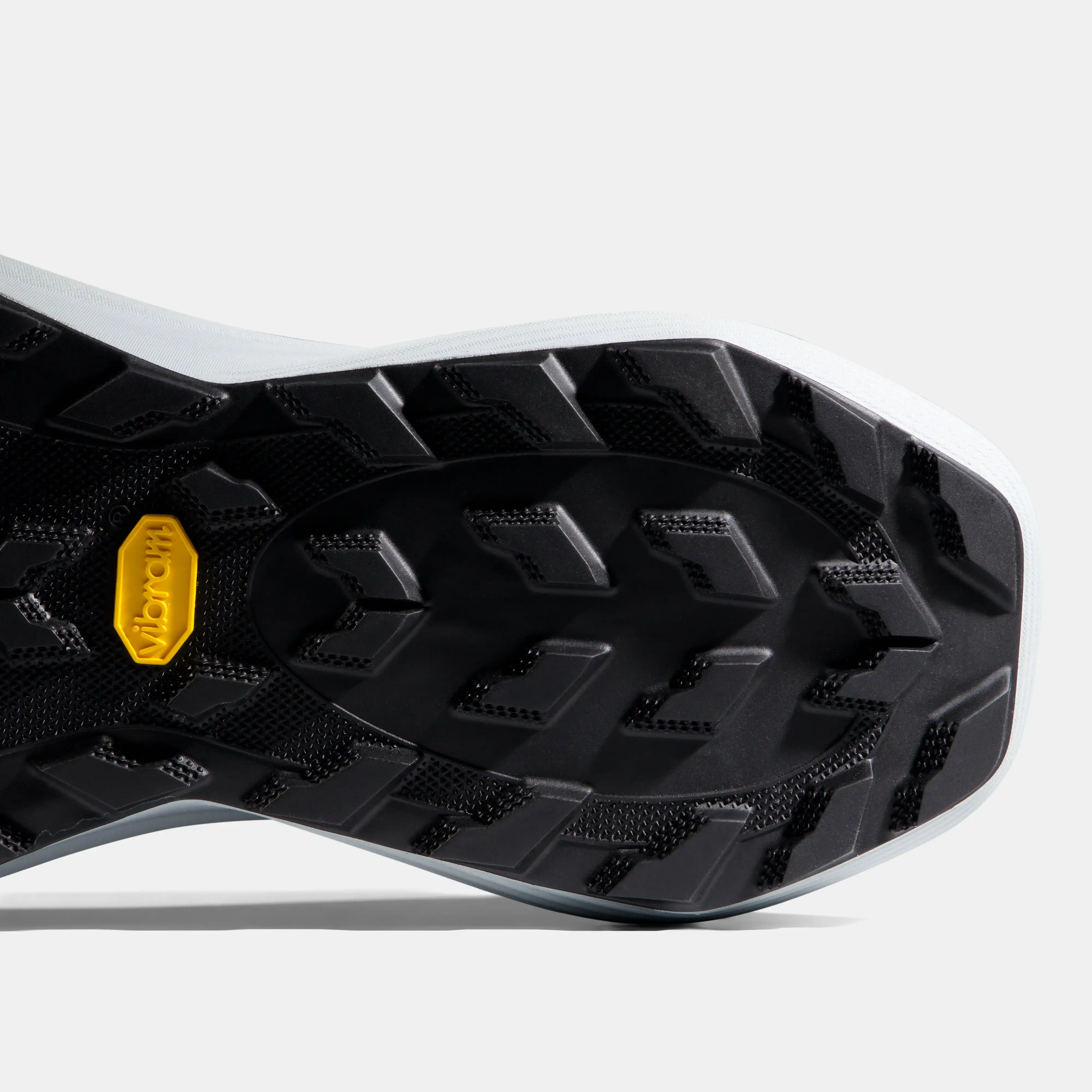 Aenergy Ultra Low GTX Men 3030-05340