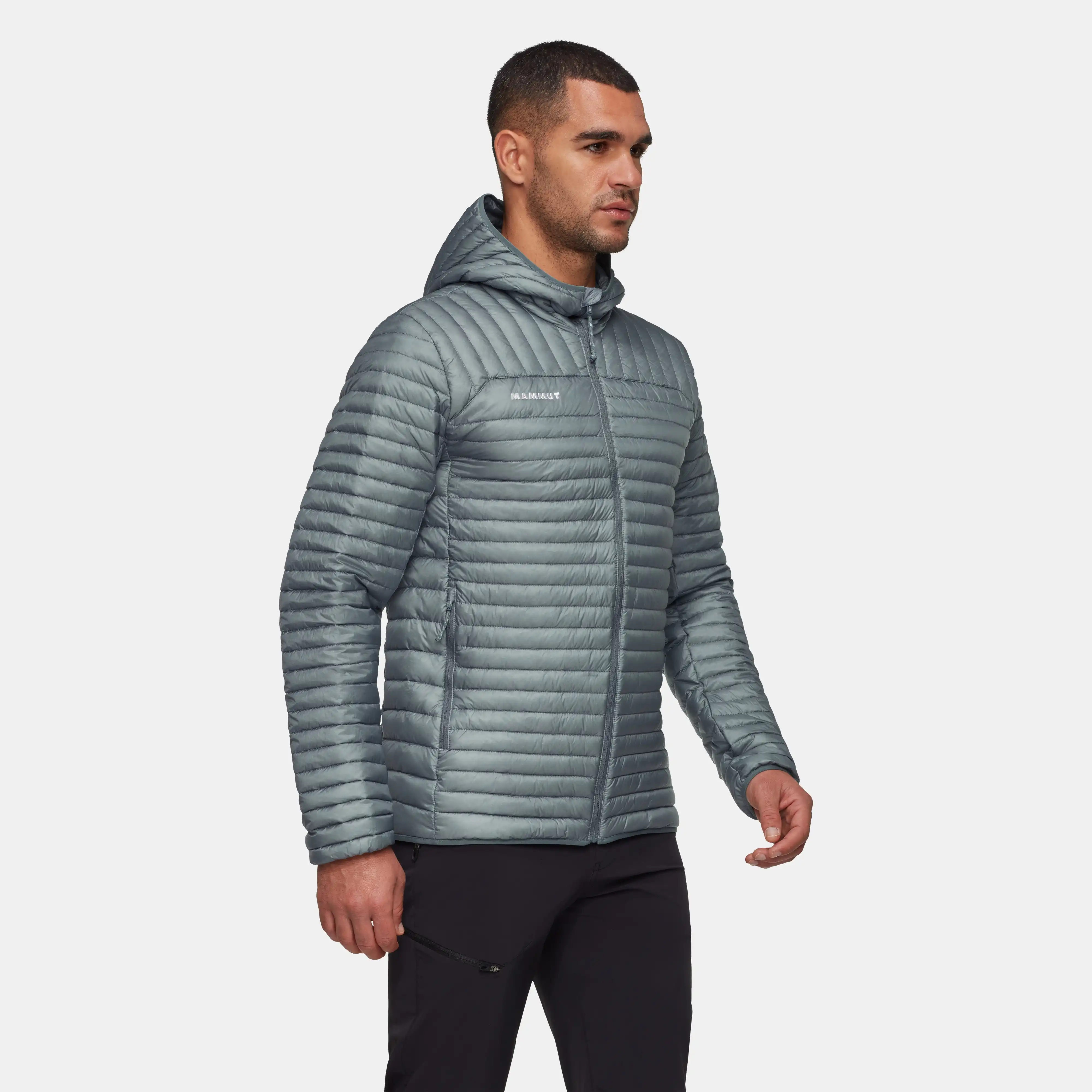Broad Peak Light IN Hooded Jacket Men 1013-03720