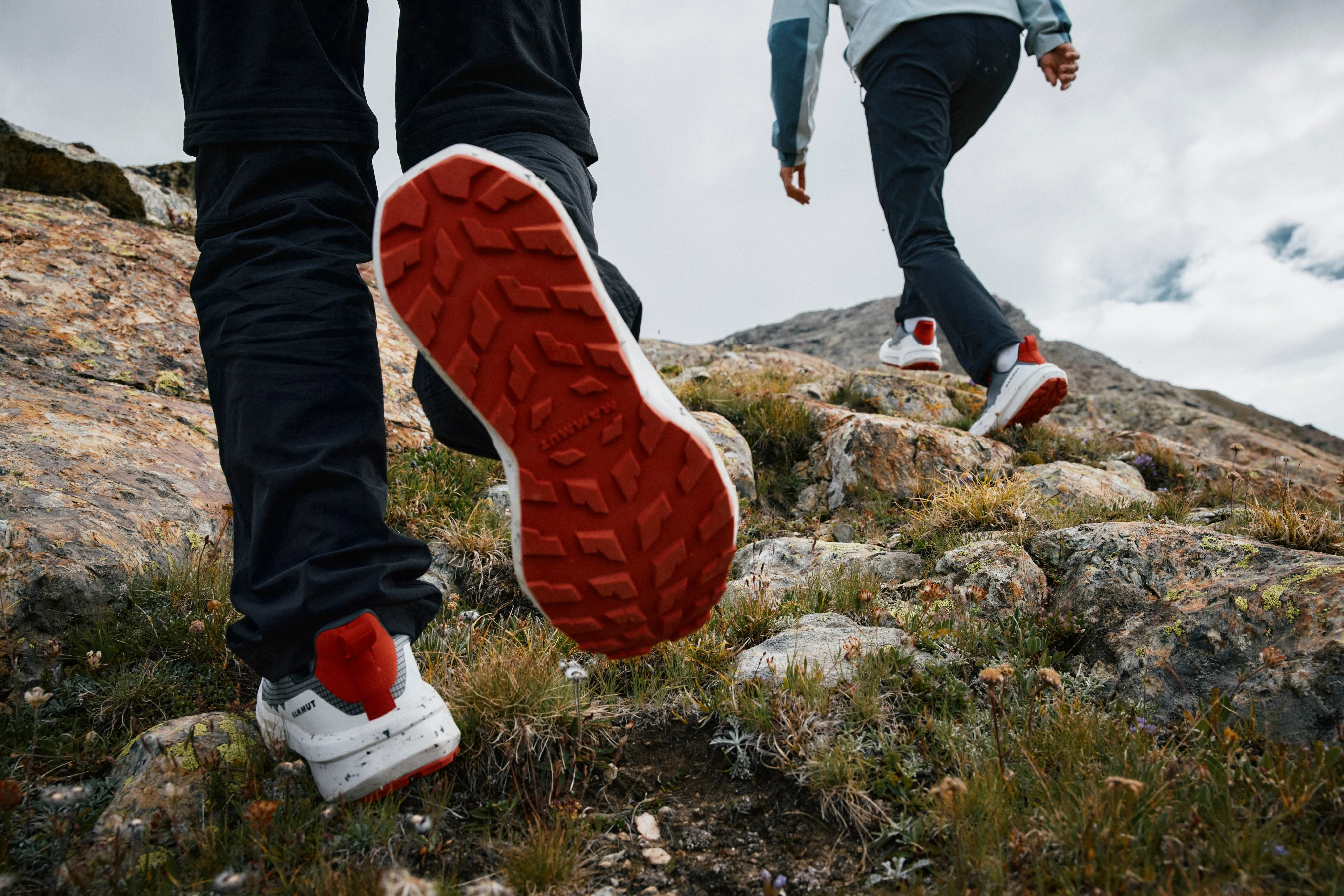 Aenergy Swiss Hike Low Women 3030-05490