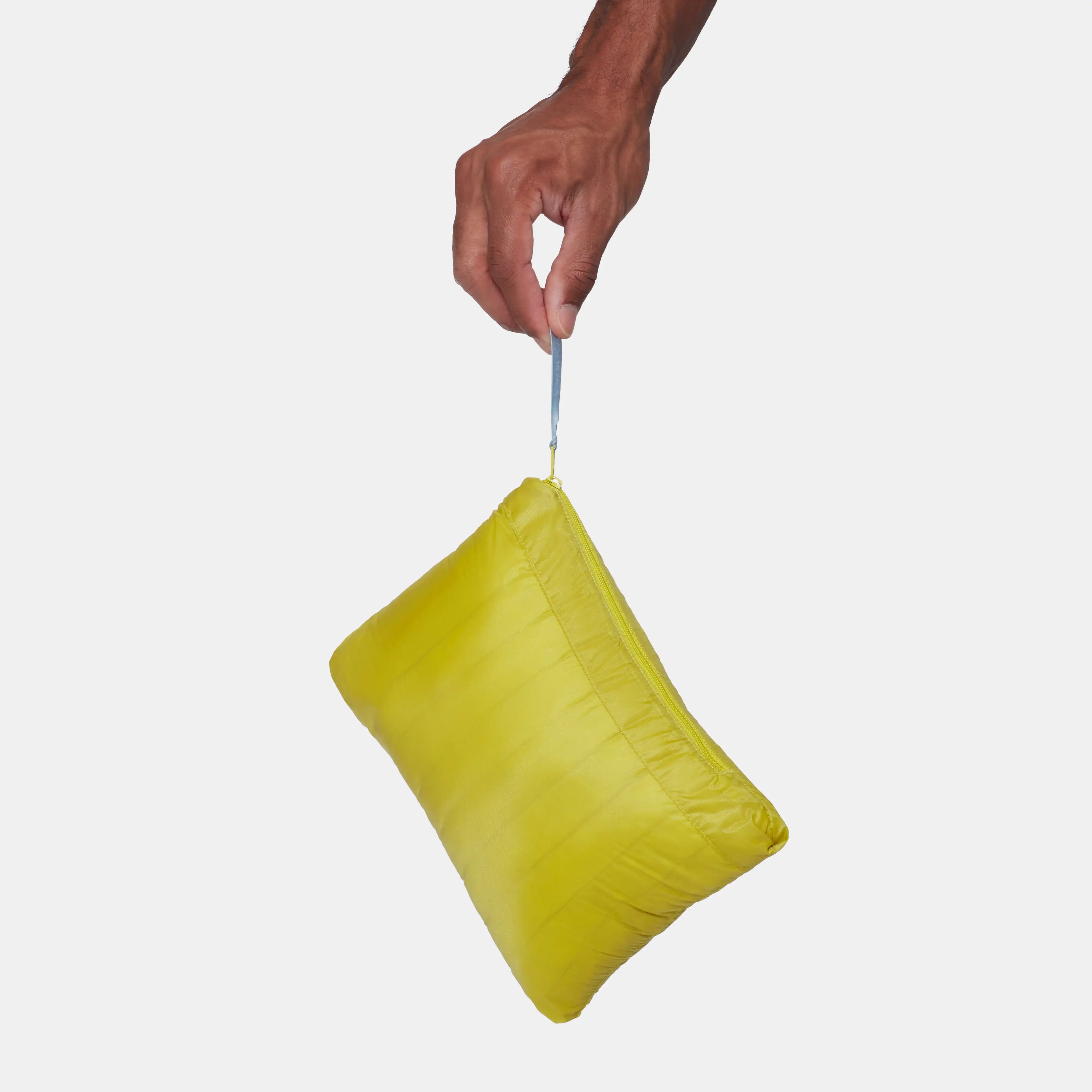 Broad Peak Light IN Hooded Jacket Men 1013-03720