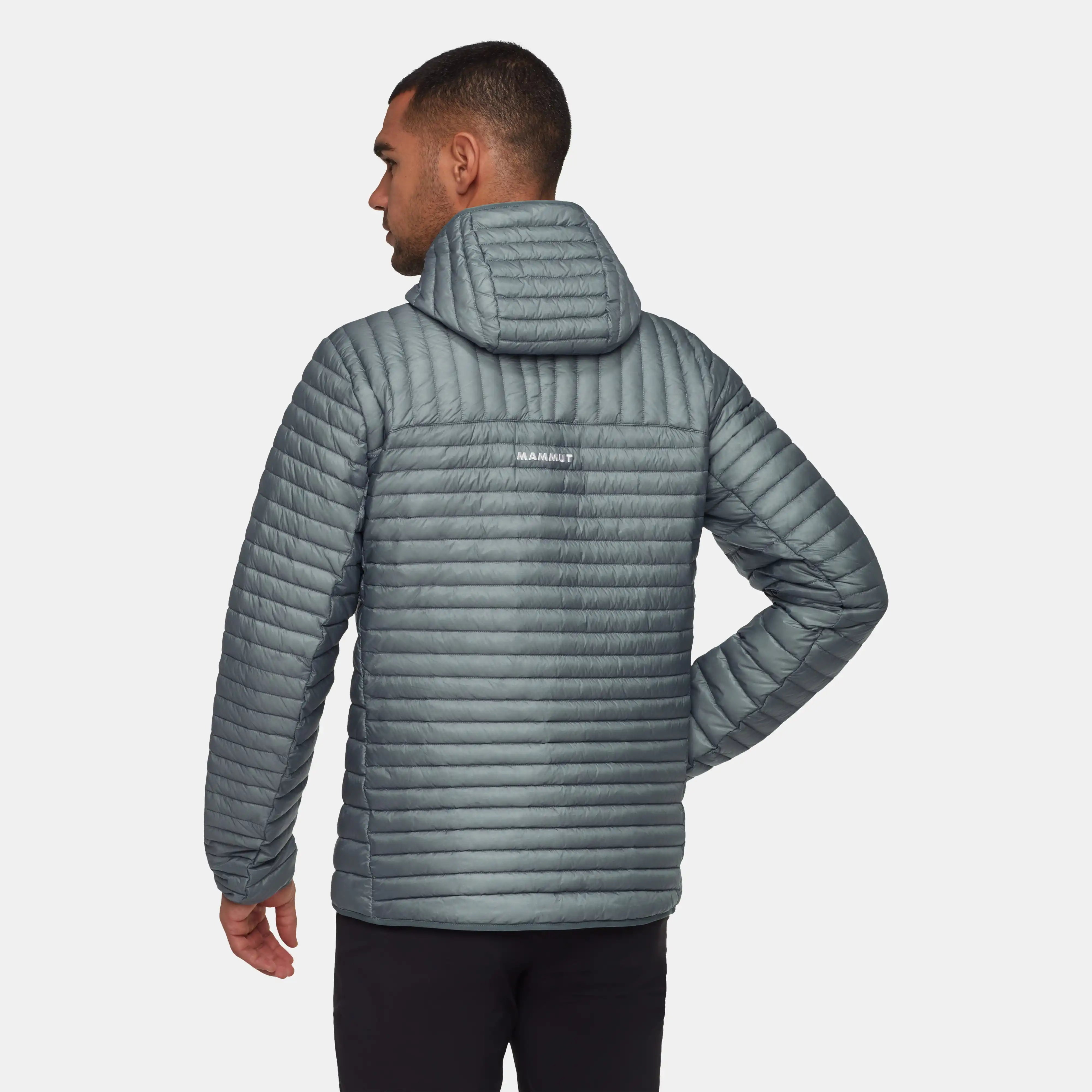 Broad Peak Light IN Hooded Jacket Men 1013-03720