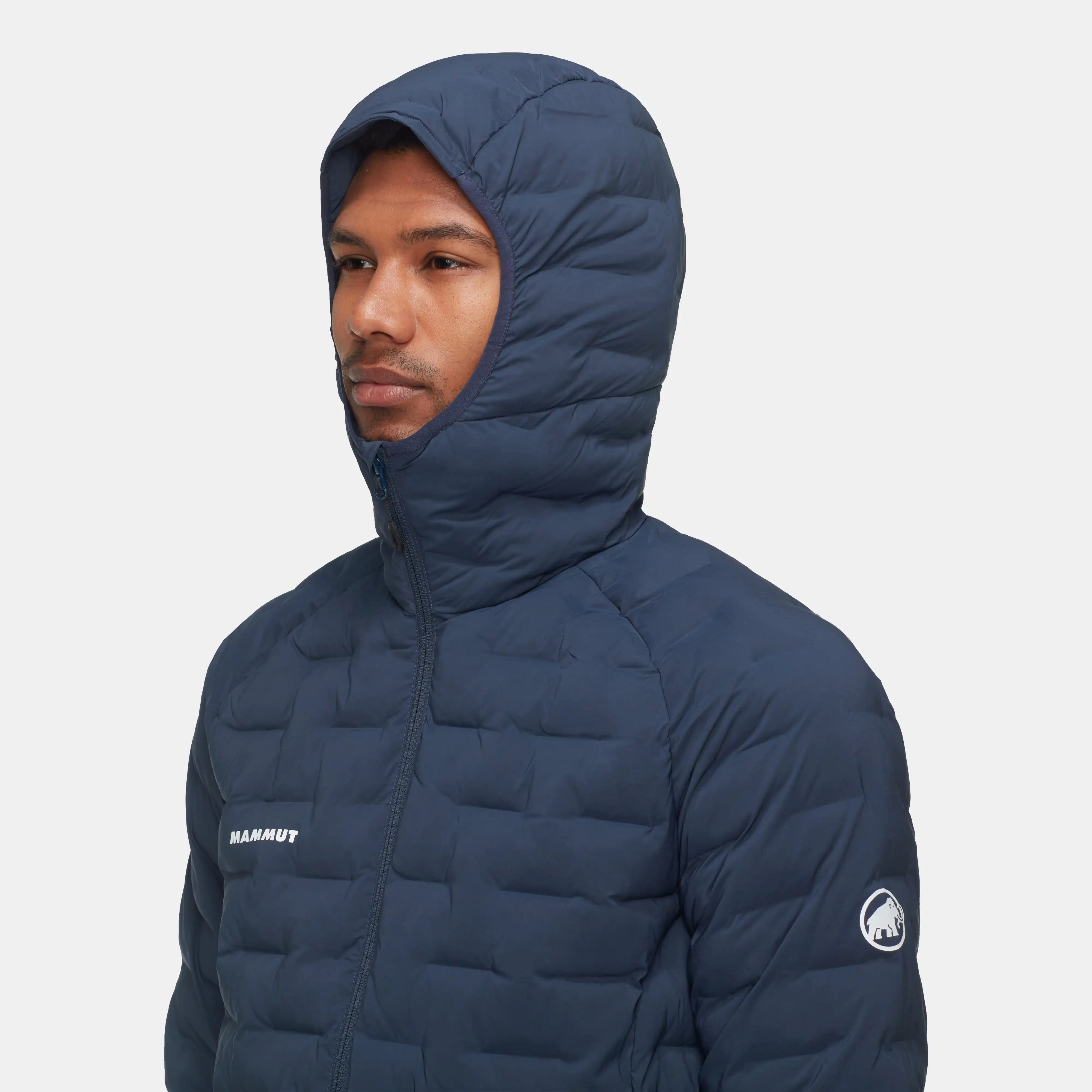 Sender IN Hooded Jacket Men 1013-03470