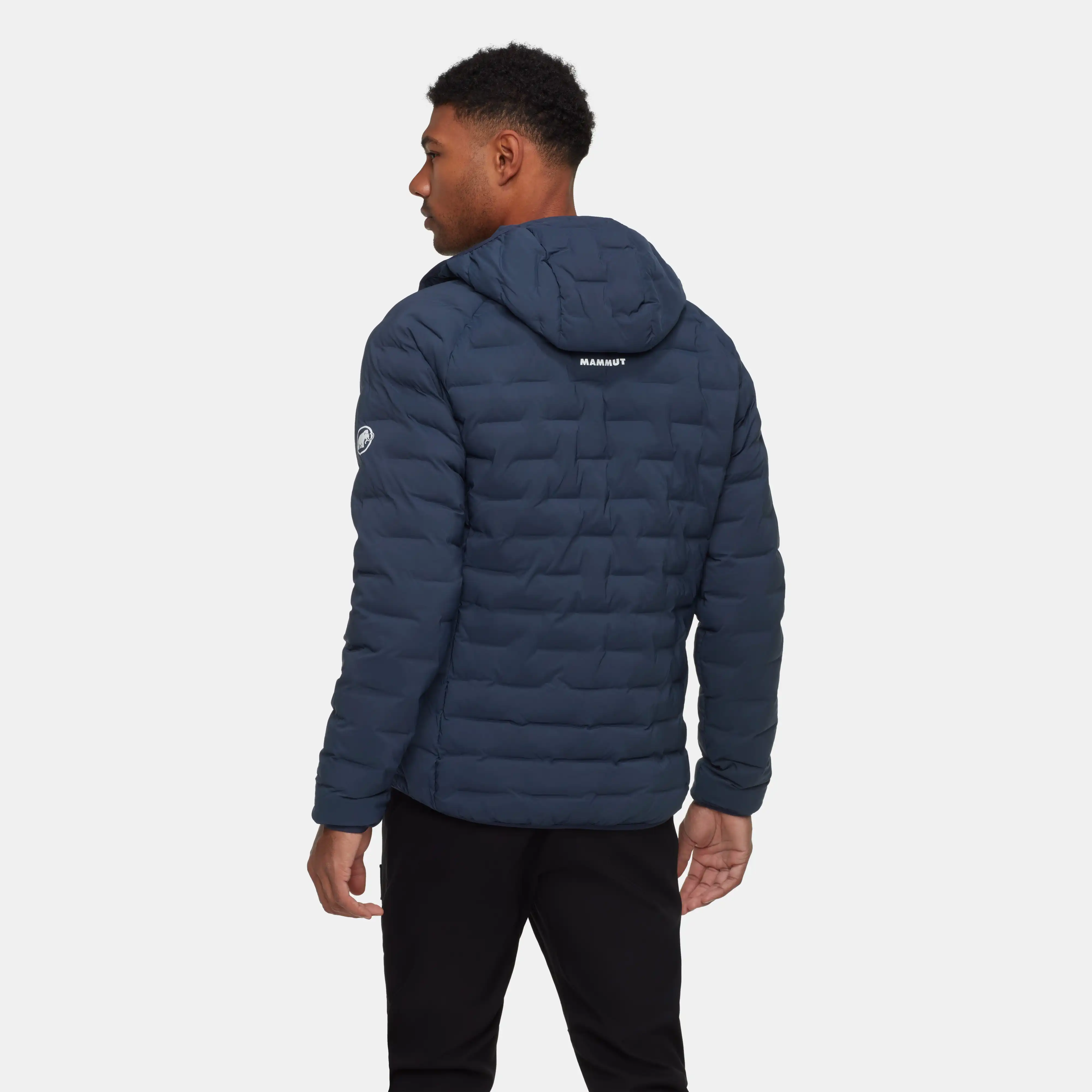 Sender IN Hooded Jacket Men 1013-03470