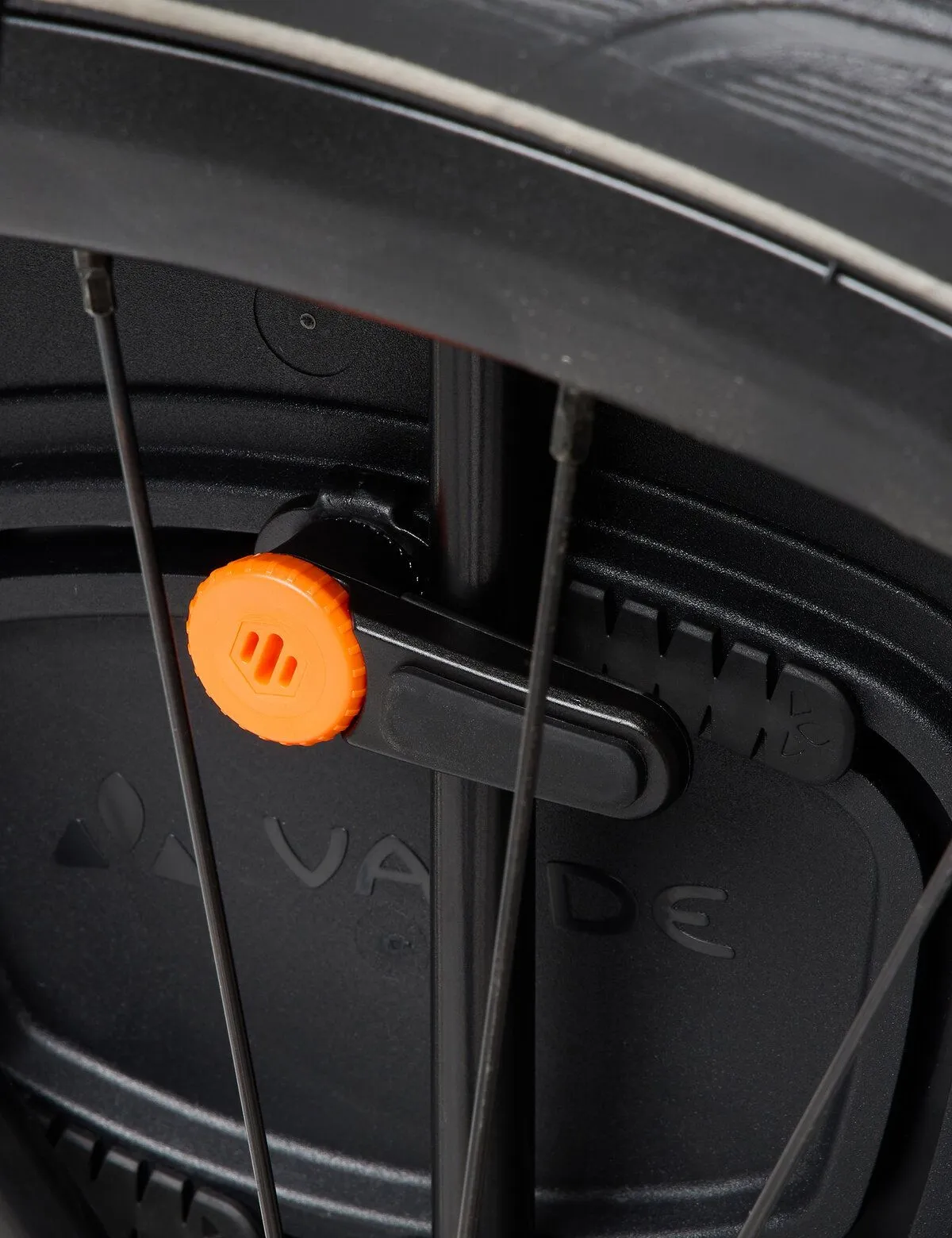 Gear rack abrasion protection