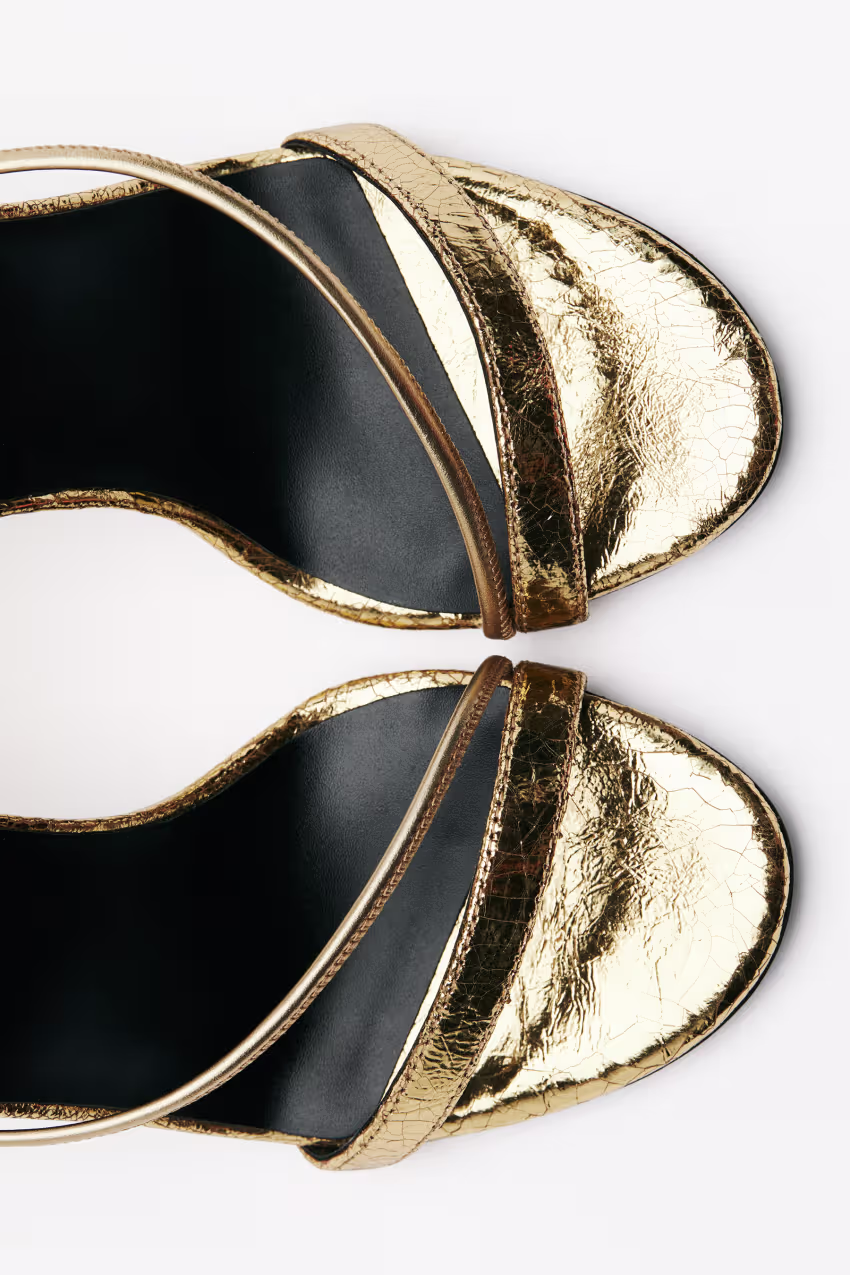 Sandali Minimal Shape in pelle laminata