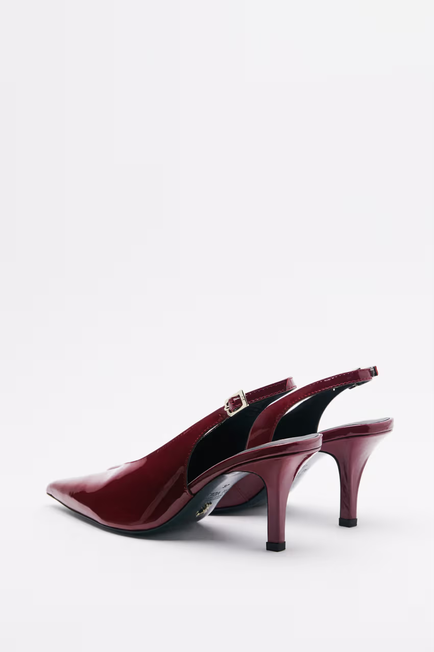 Slingback in pelle con tacco