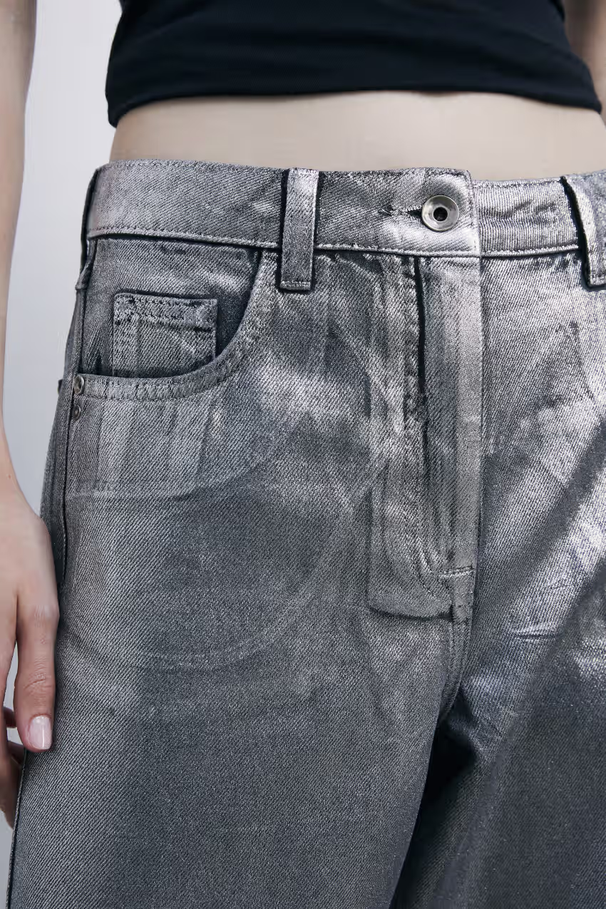 Jeans larghi metallizzati