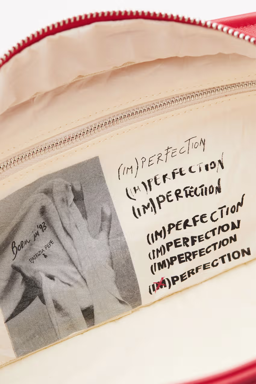 Borsa crossbody (IM)PERFECTION media in pelle