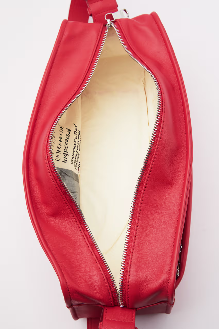 Borsa crossbody (IM)PERFECTION media in pelle