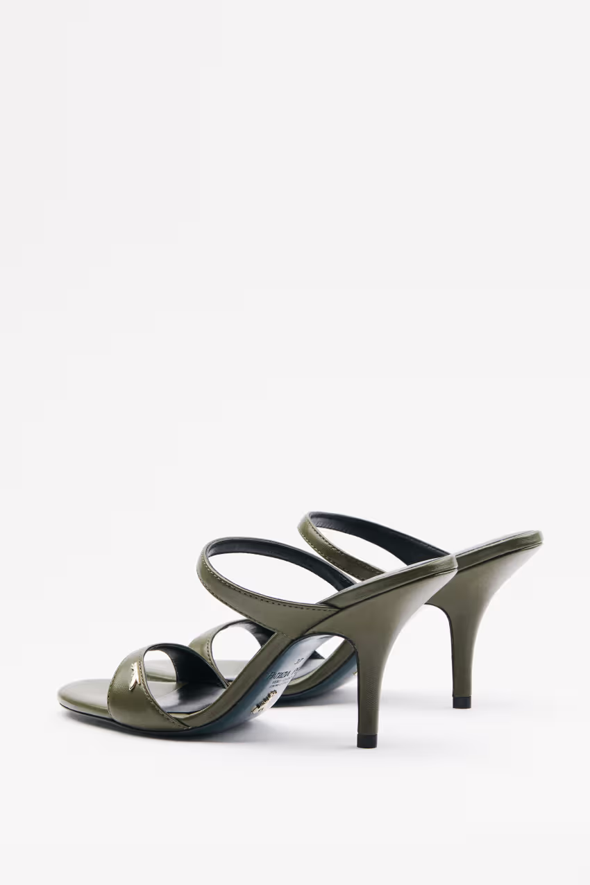 Sandali Minimal Shape glossy