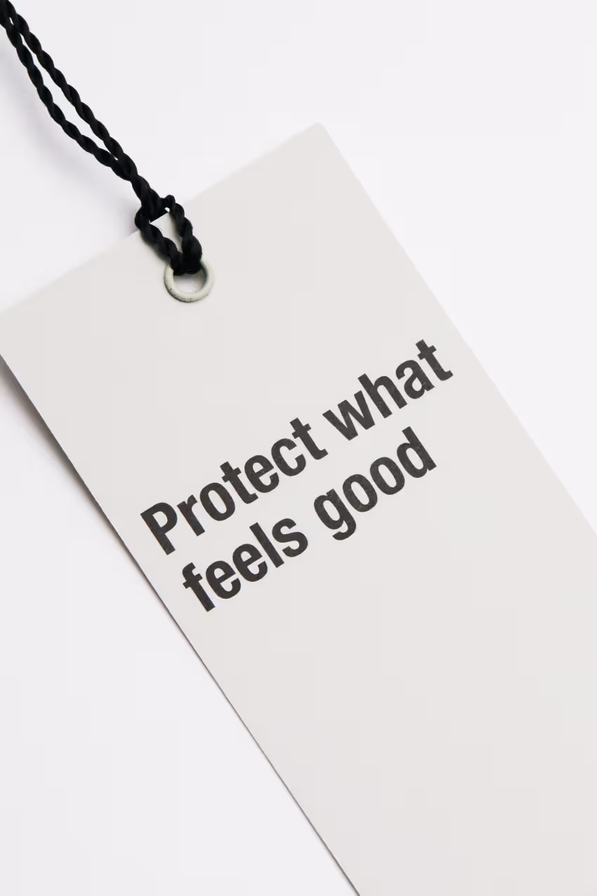 Poncho in cashmere con frange