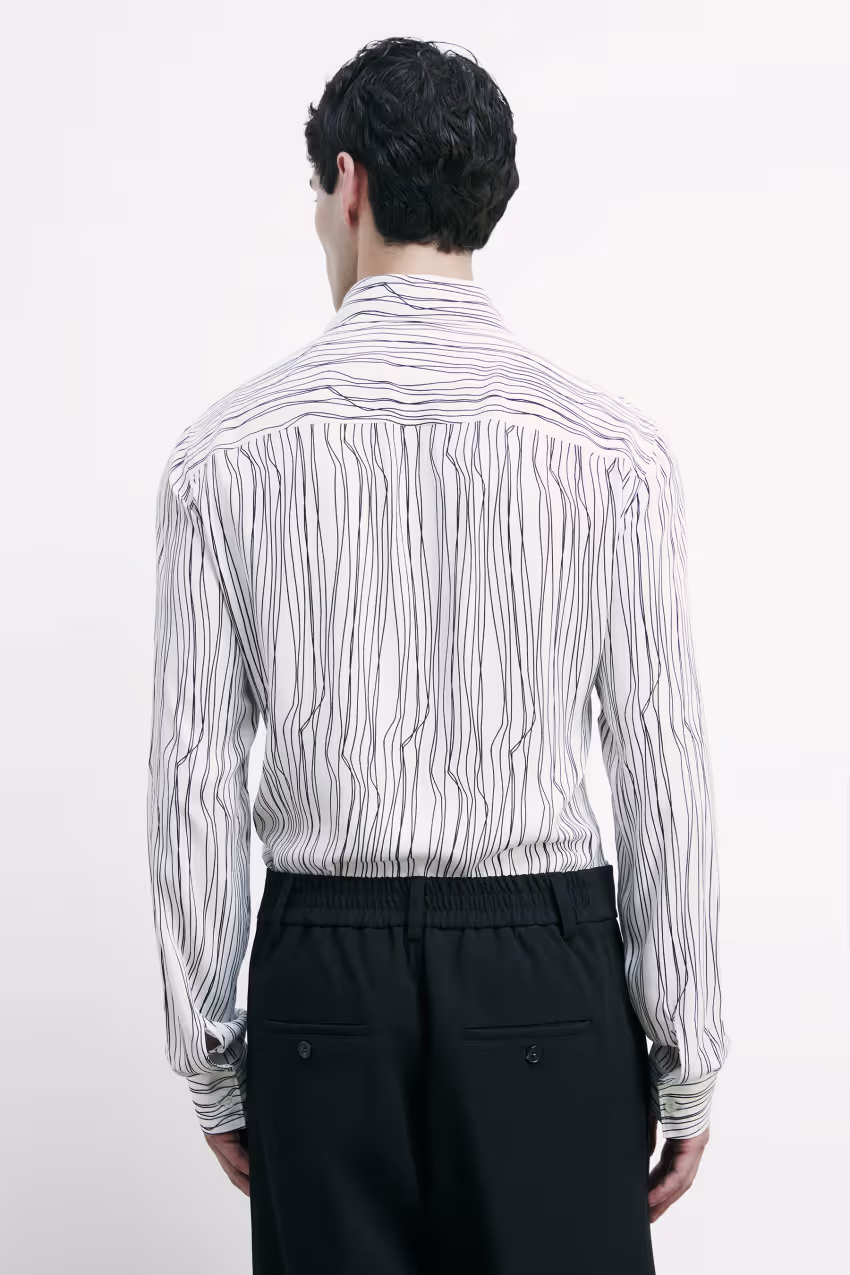 Camicia fluida con stampa grafica in viscosa