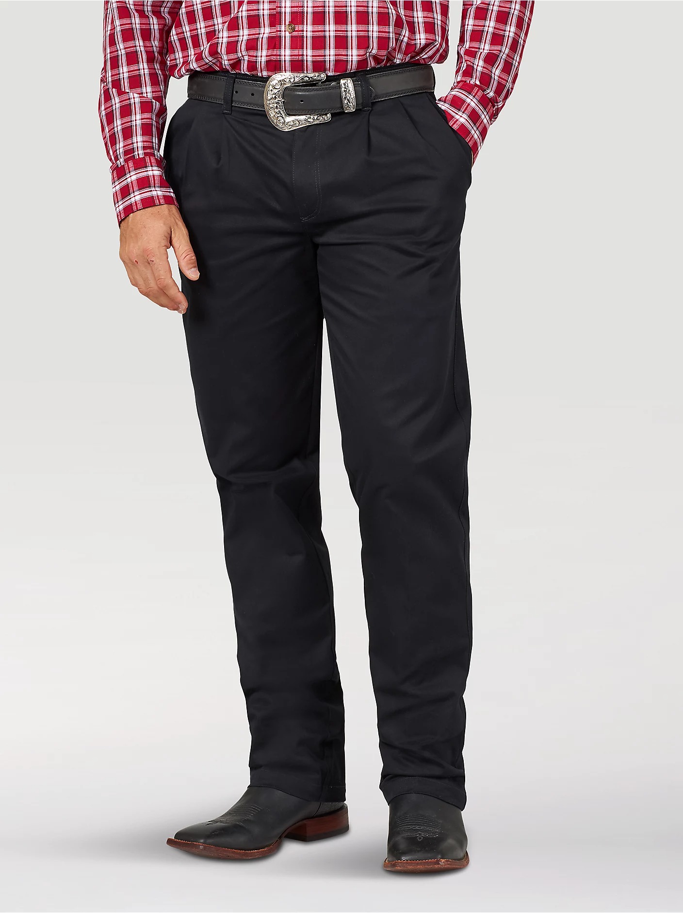 Men's Pleated Front Relaxed Fit Pants