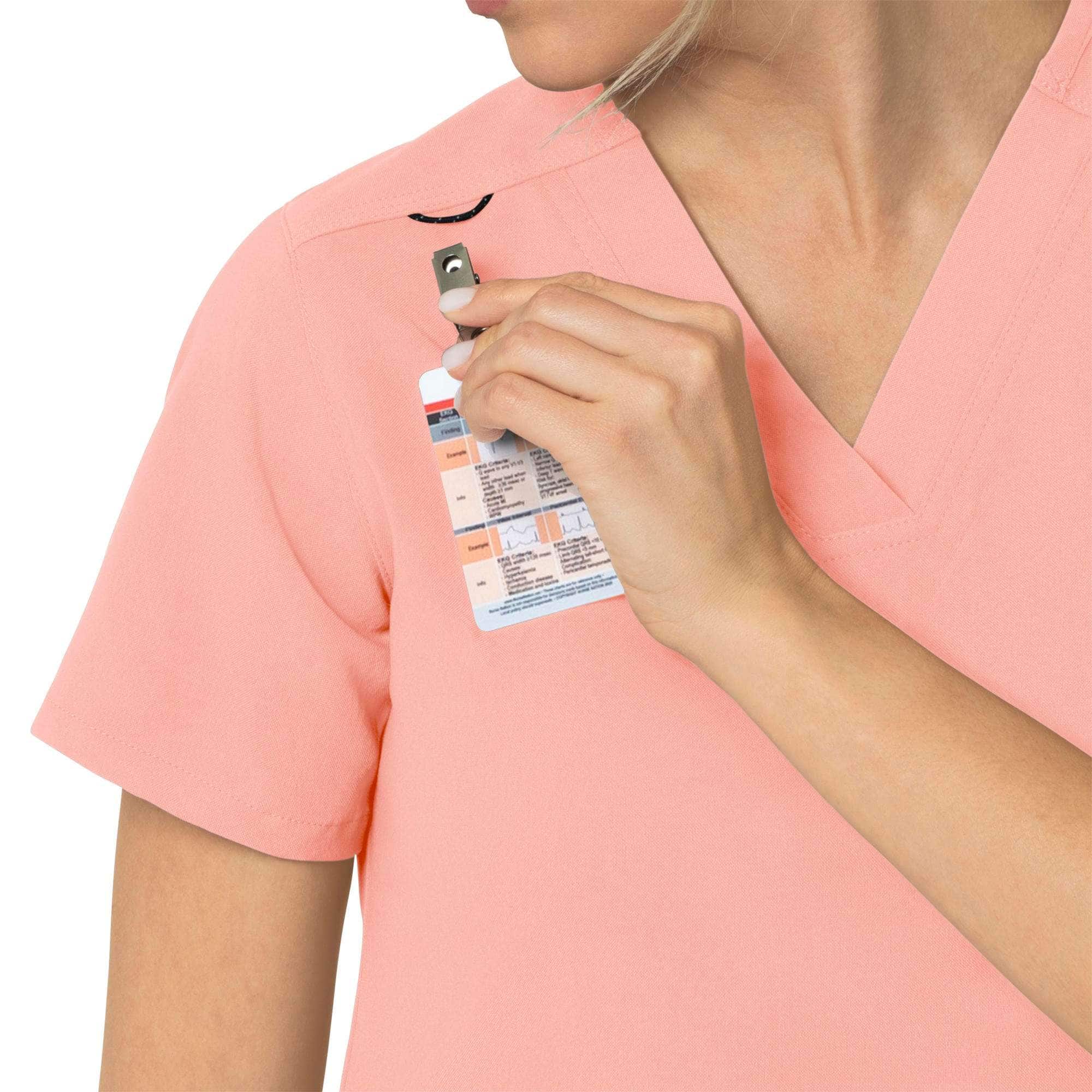 Women's Rugged Flex Peak 4-Pocket V-Neck Scrub Top