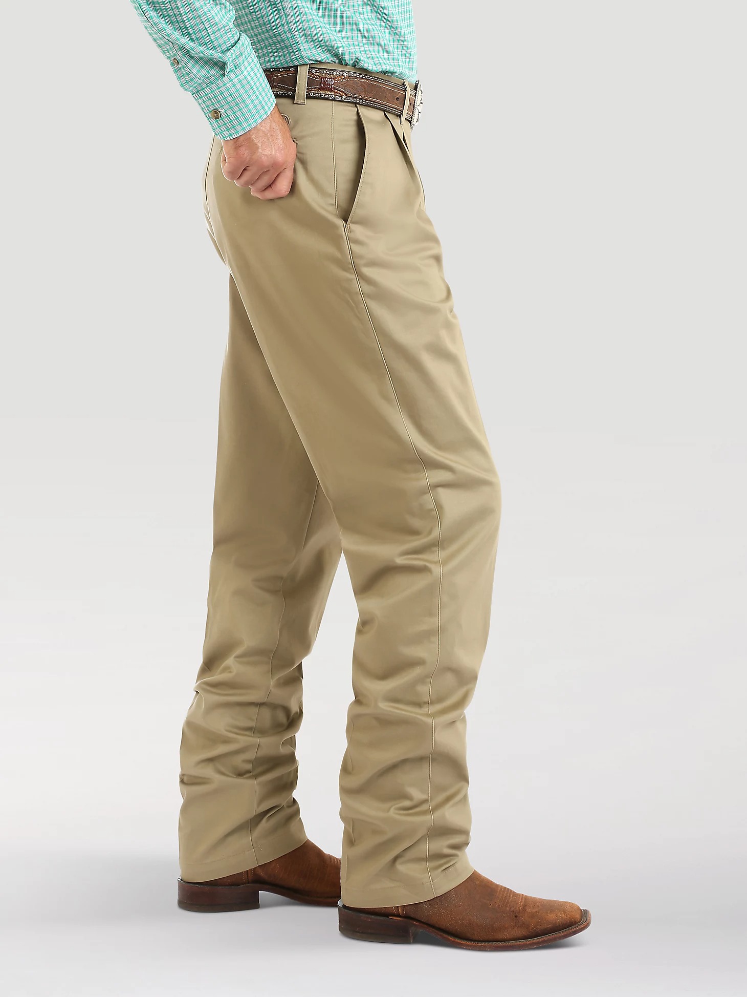 Men's Pleated Front Relaxed Fit Pants