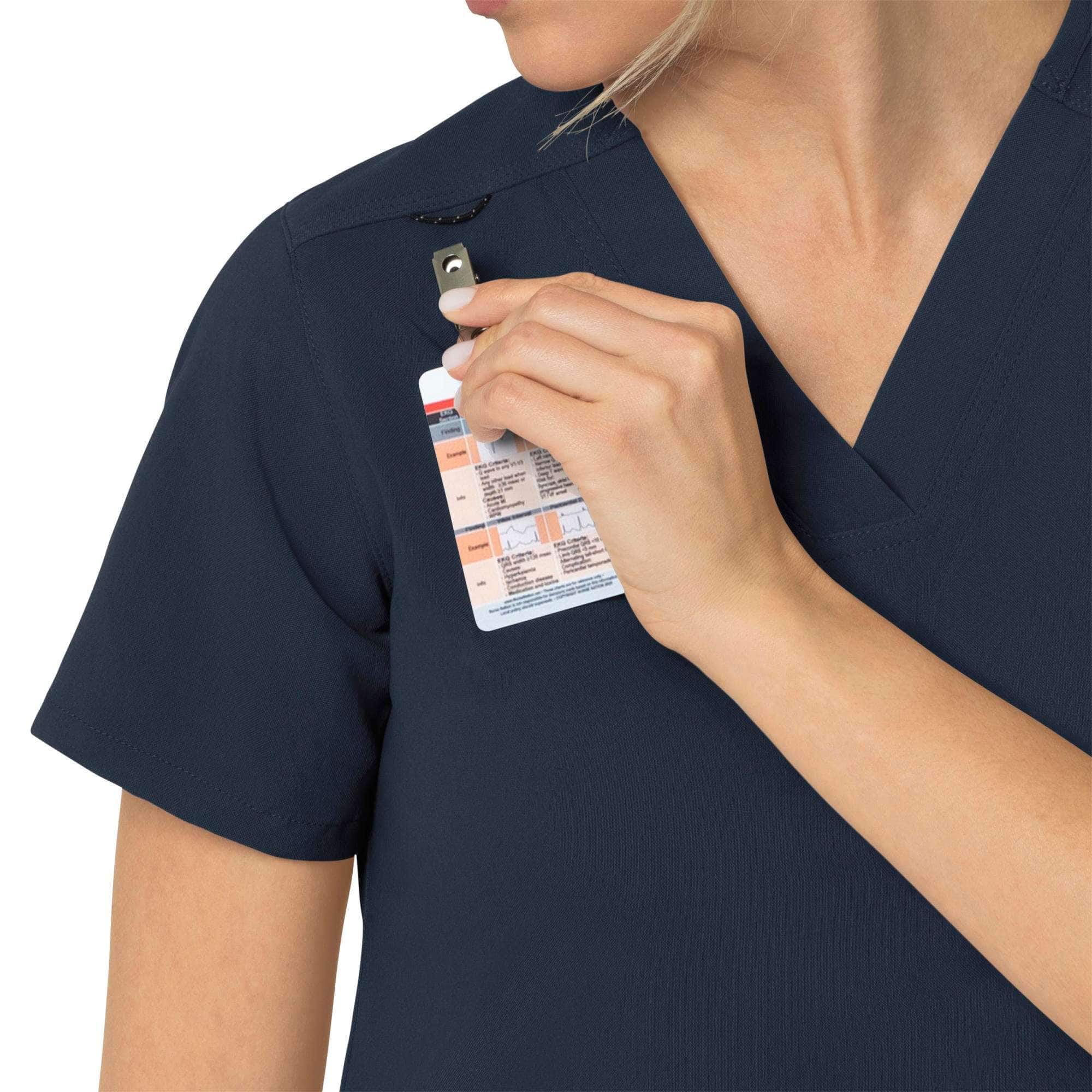 Women's Rugged Flex Peak 4-Pocket V-Neck Scrub Top
