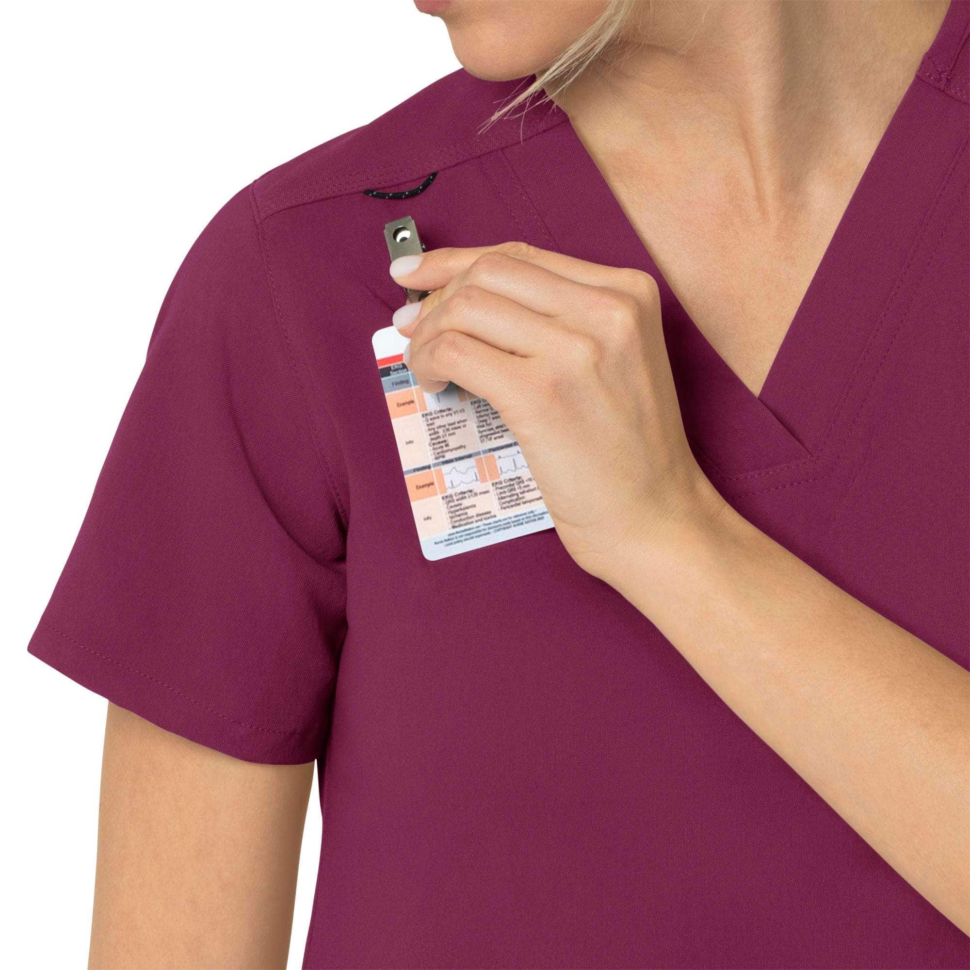 Women's Rugged Flex Peak 4-Pocket V-Neck Scrub Top