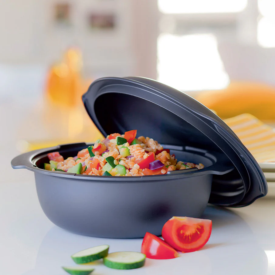 UltraPro® 1.6-Qt./1.5 L Round Pan with Cover