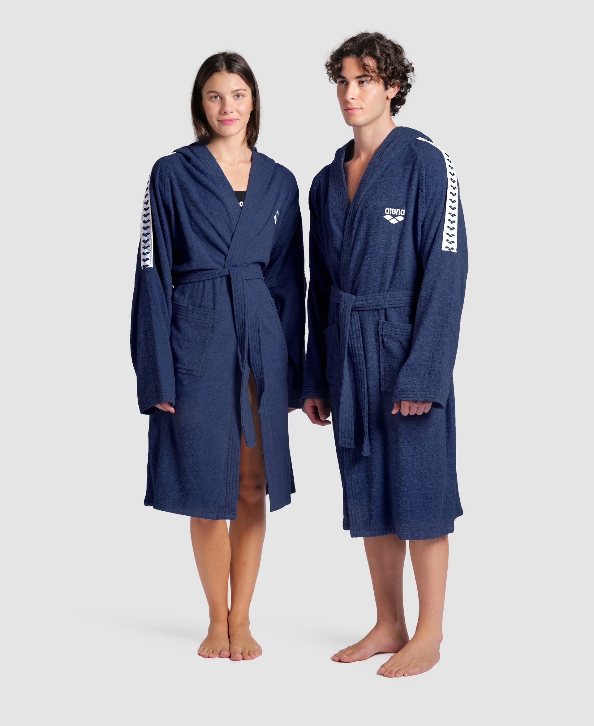 arena Team Stripe Robe