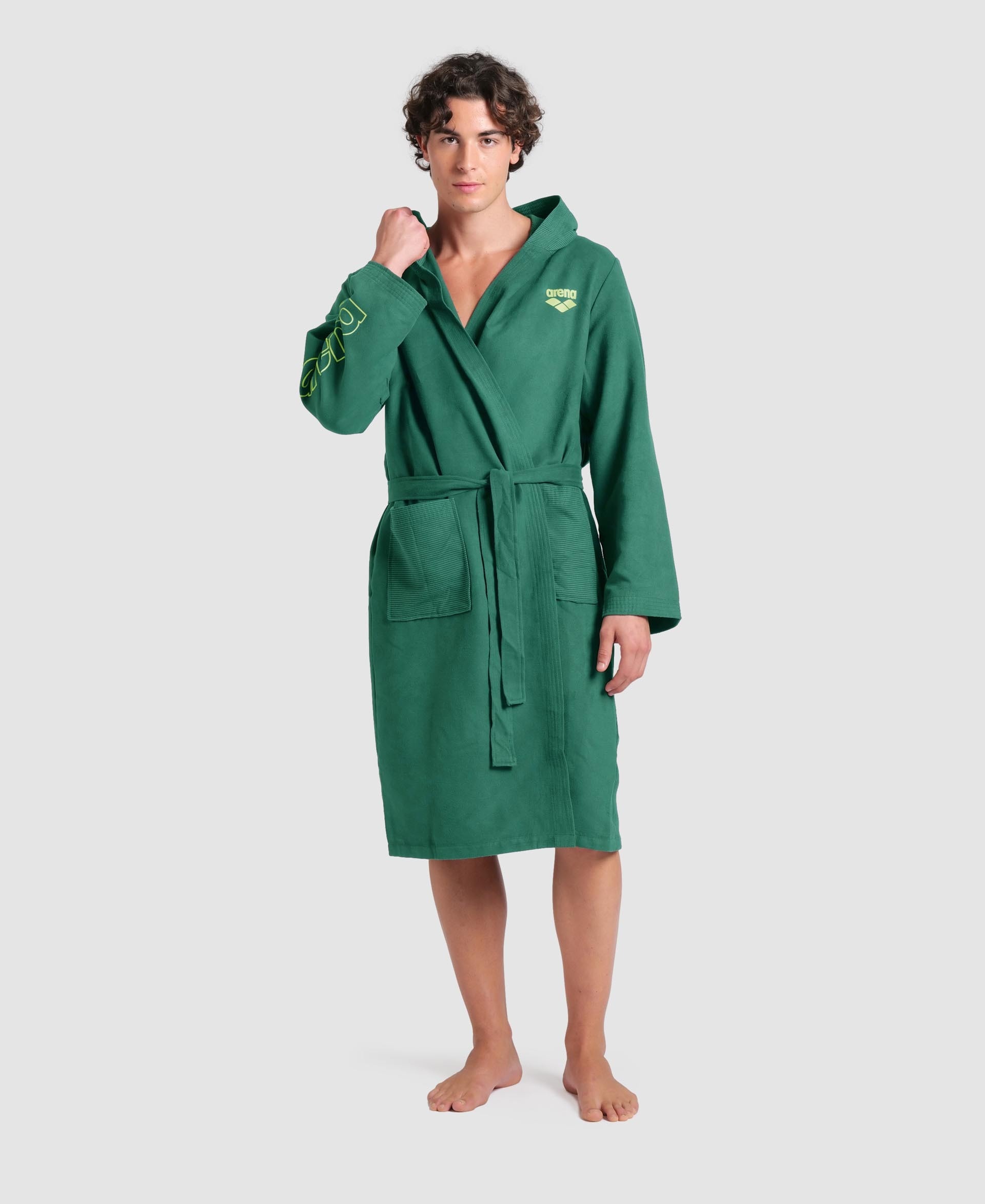 arena Zeal Robe