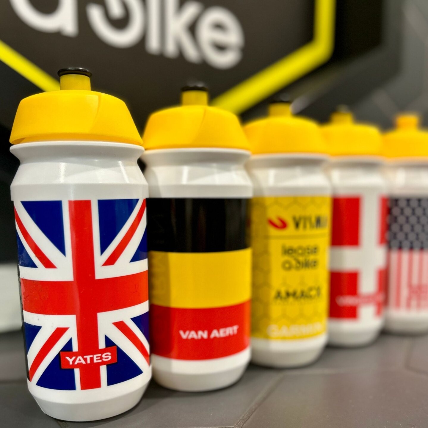 Bottle 500 ml 2025 Simon Yates - Team Visma | Lease a Bike