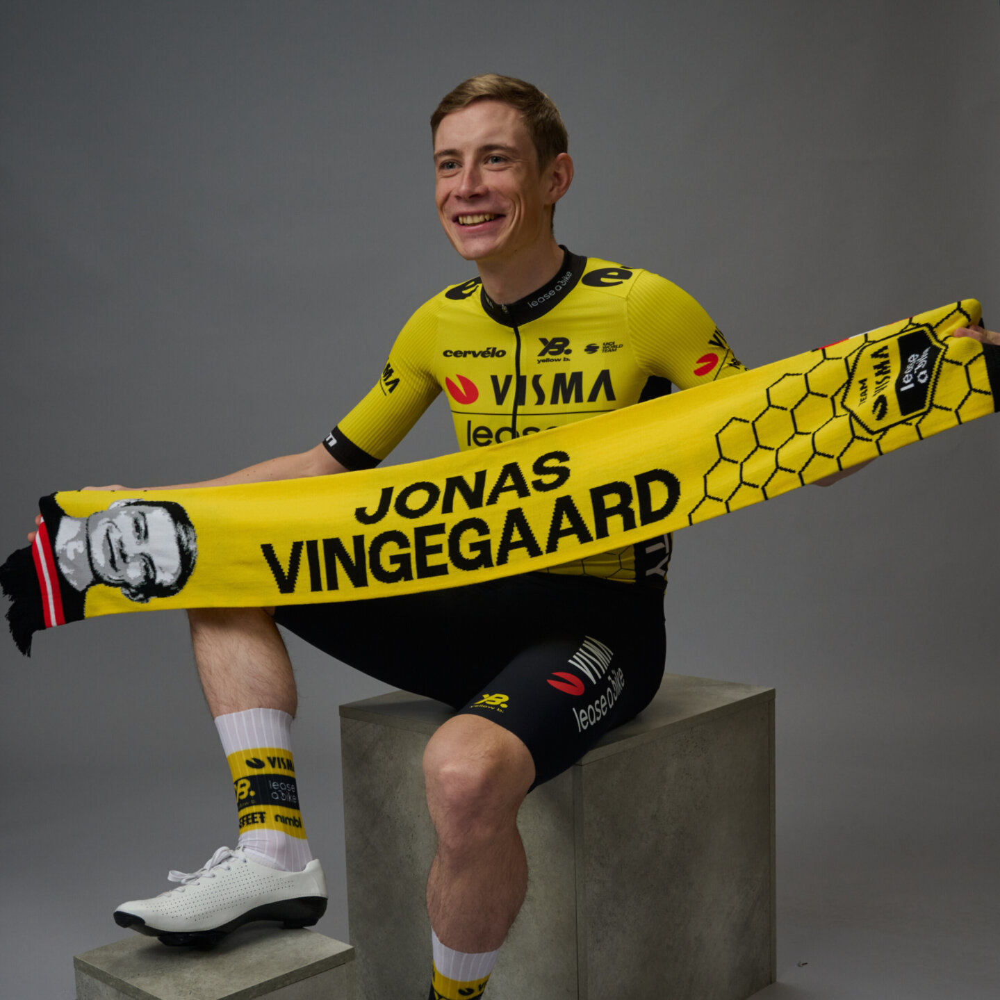 Scarf Jonas Vingegaard - Team Visma | Lease a Bike