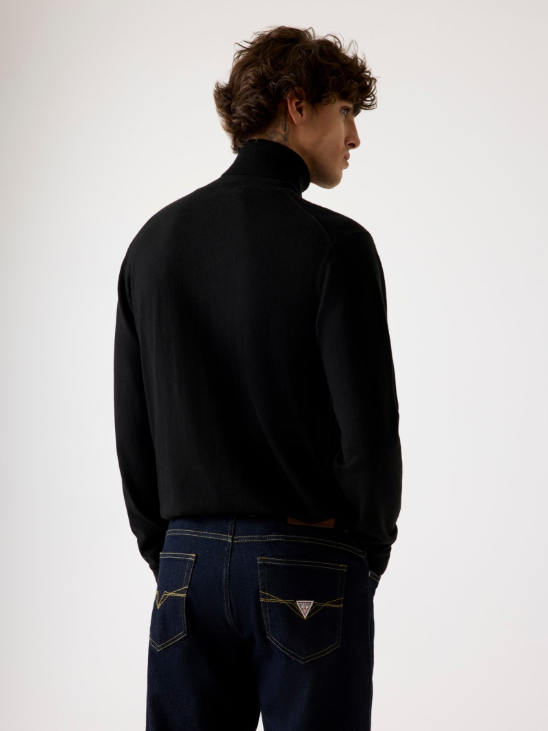 Wool-blend turtle neck sweater