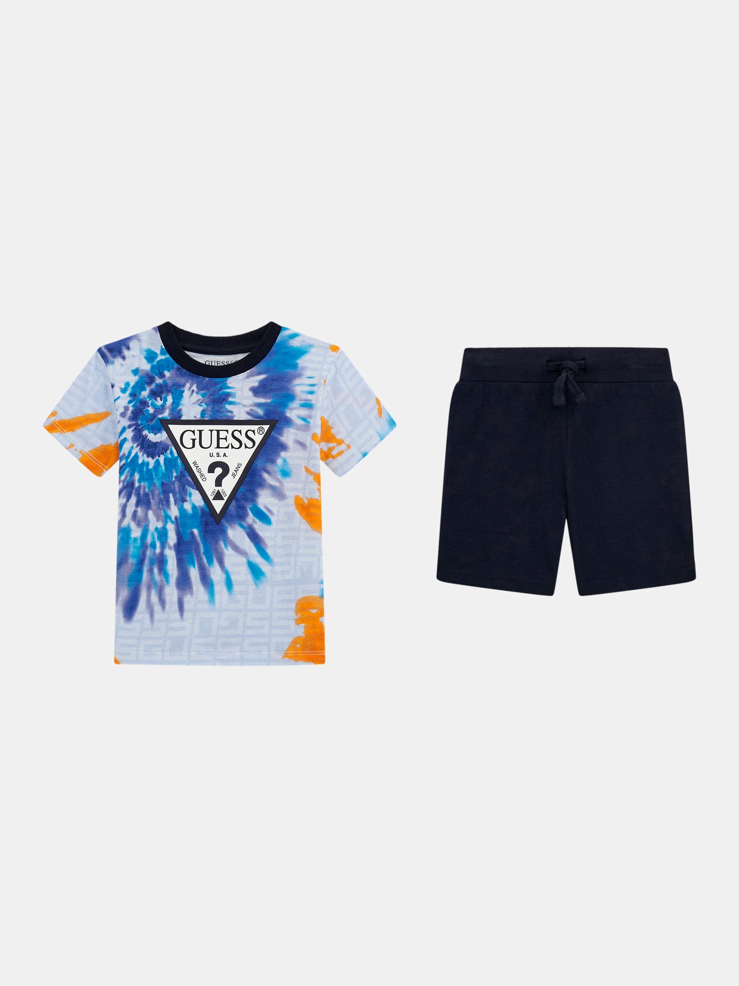 T-shirt and shorts set
