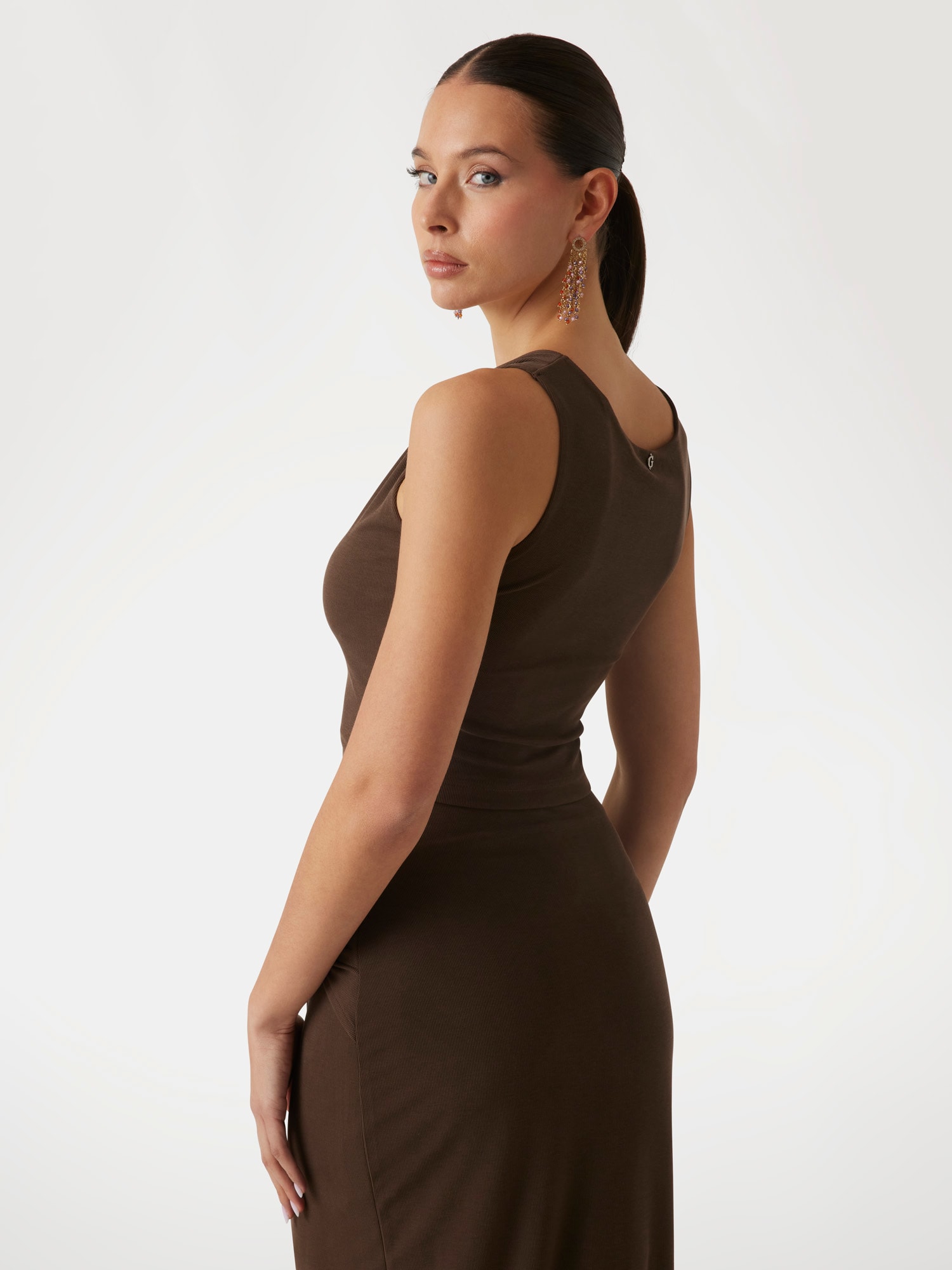 Cropped sleeveless top