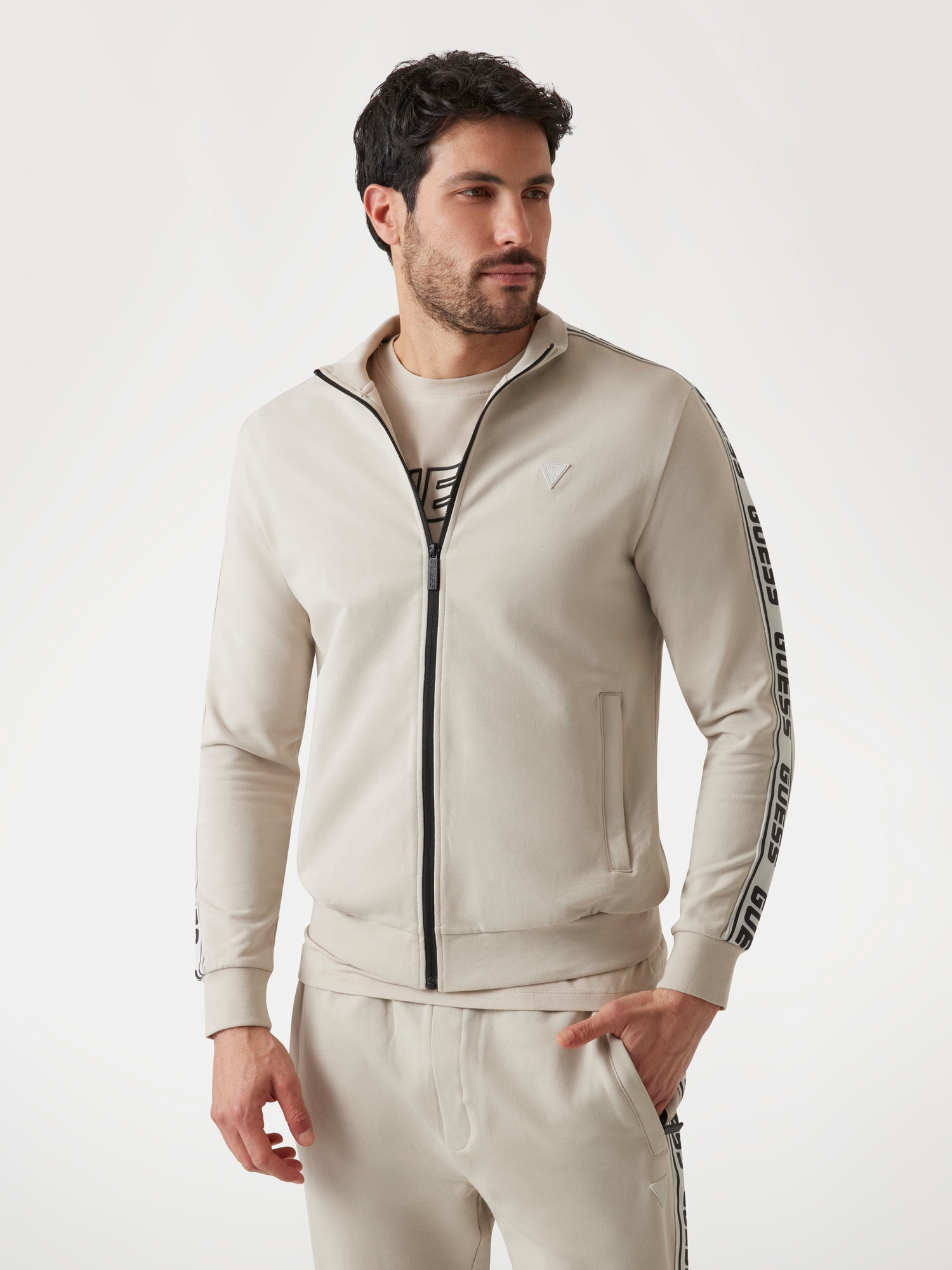 Full zip sweatshirt