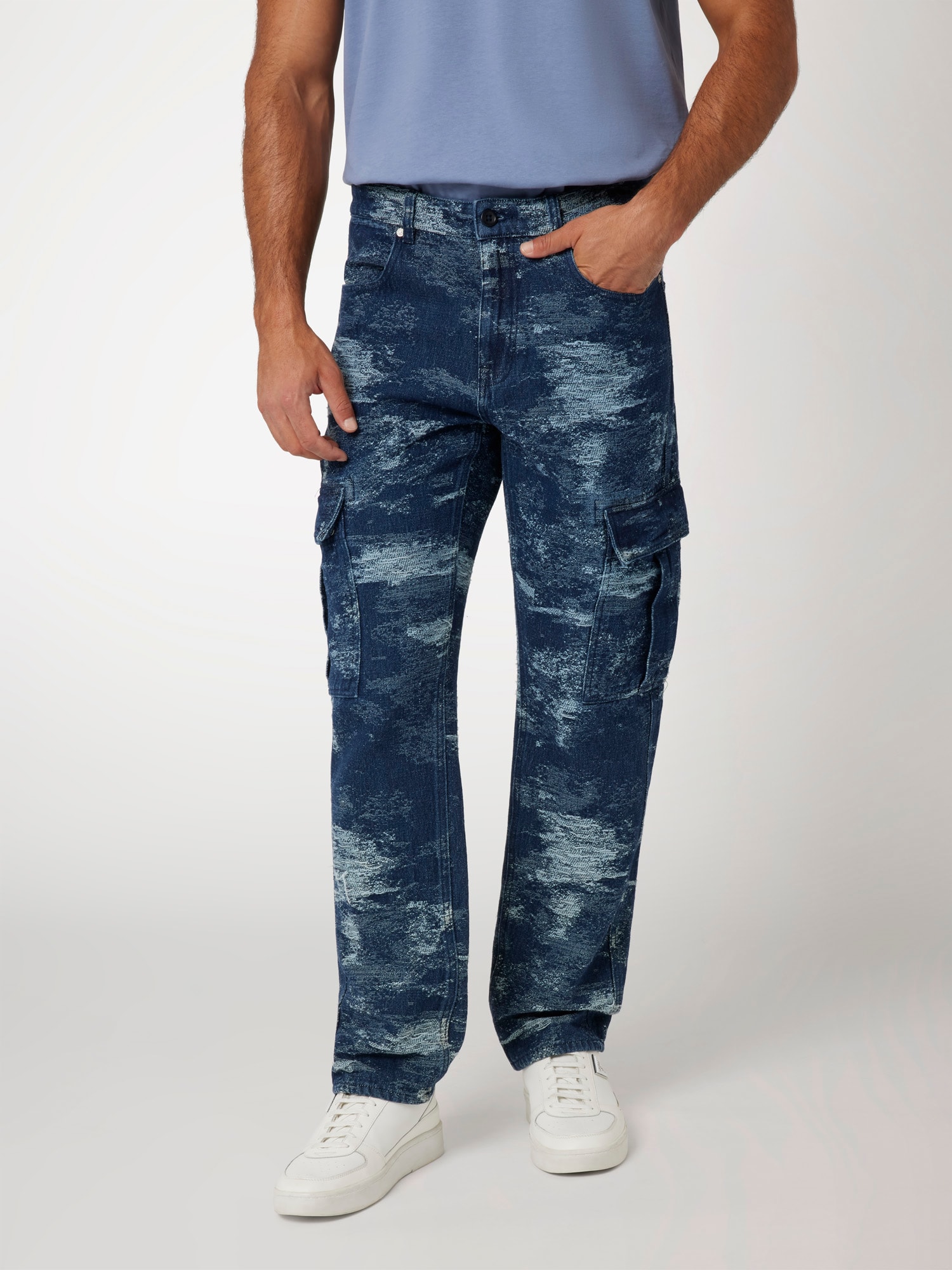 Mid rise cargo denim pant