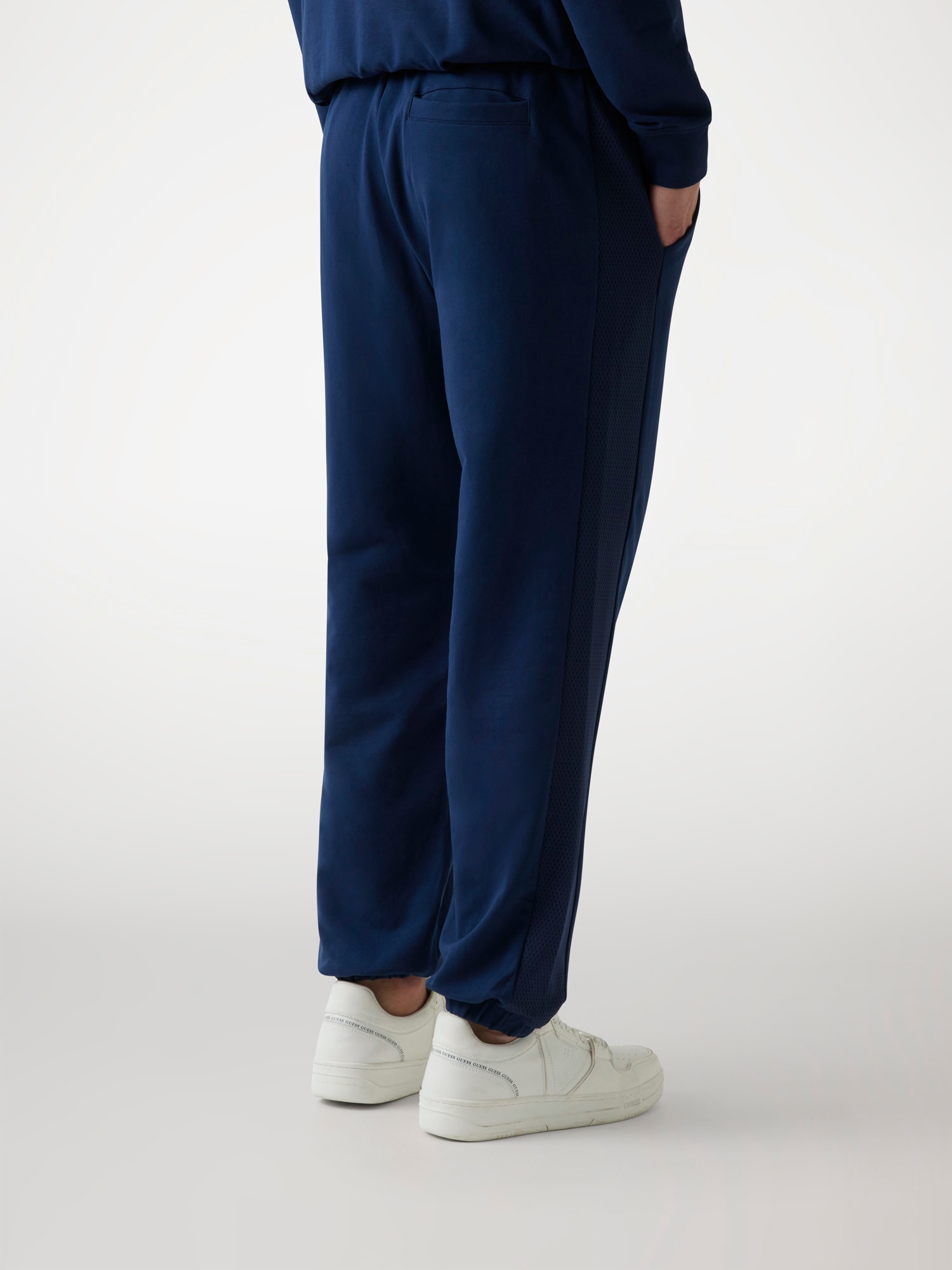 Regular-fit joggers