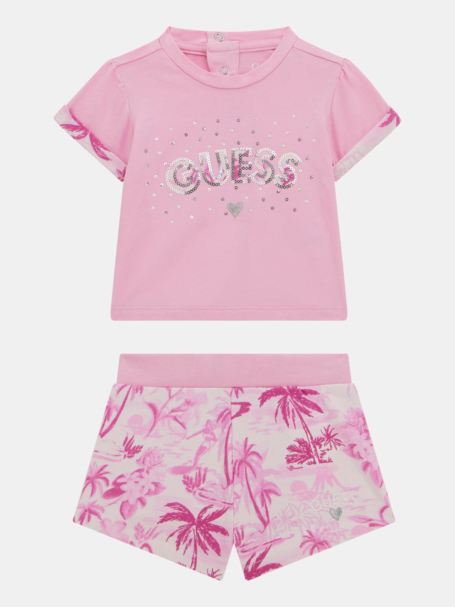 T-shirt and shorts set