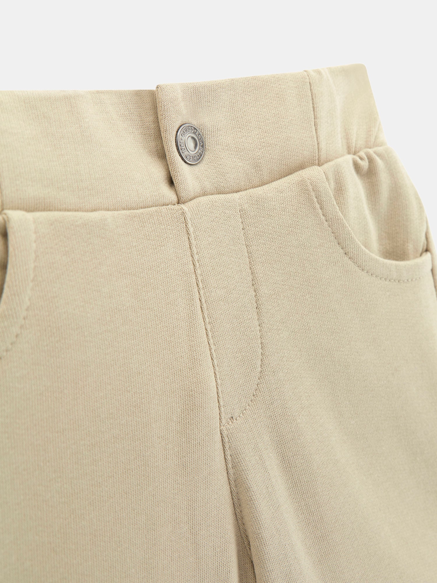 Triangle logo t-shirt and shorts set