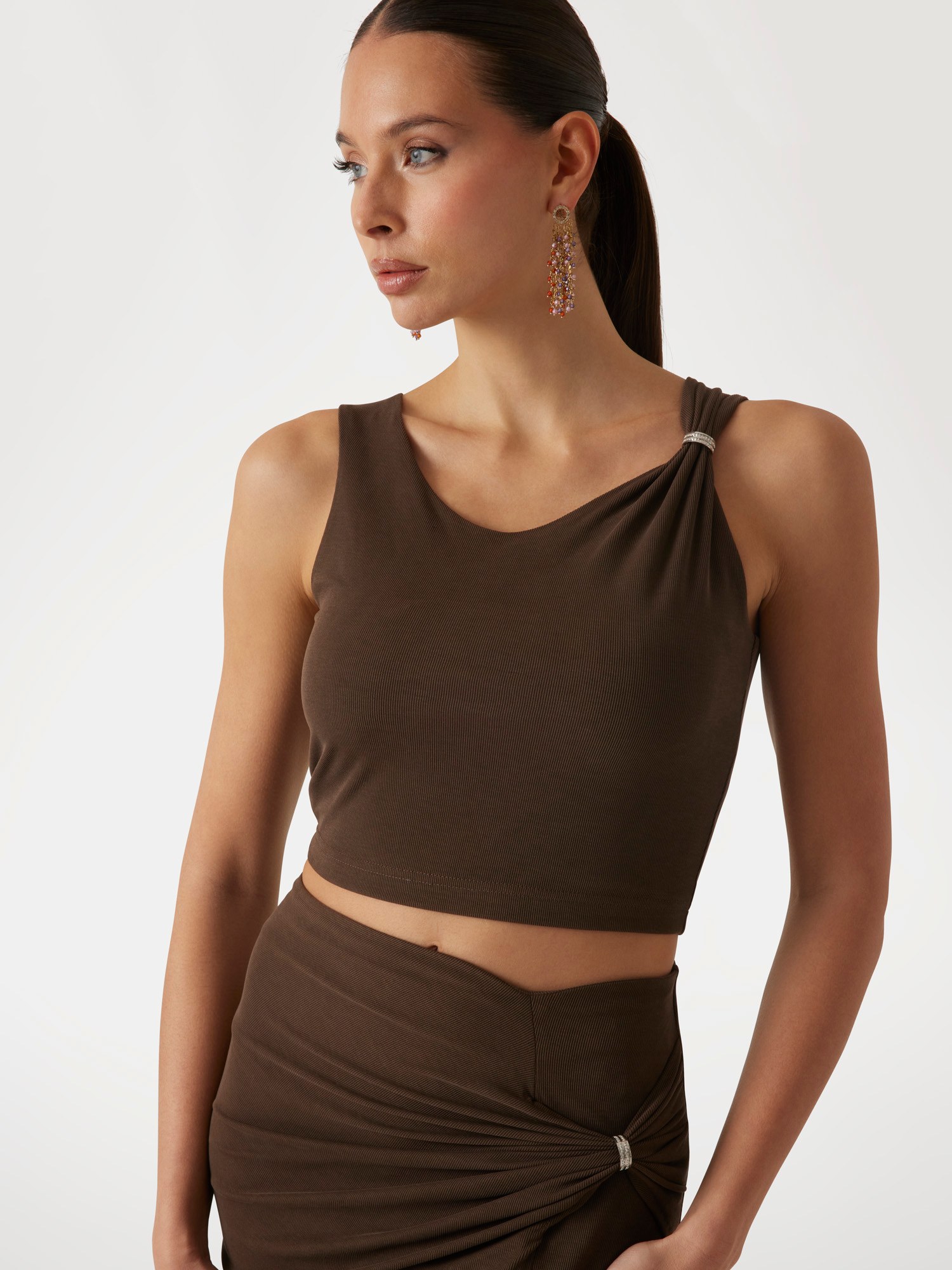Cropped sleeveless top