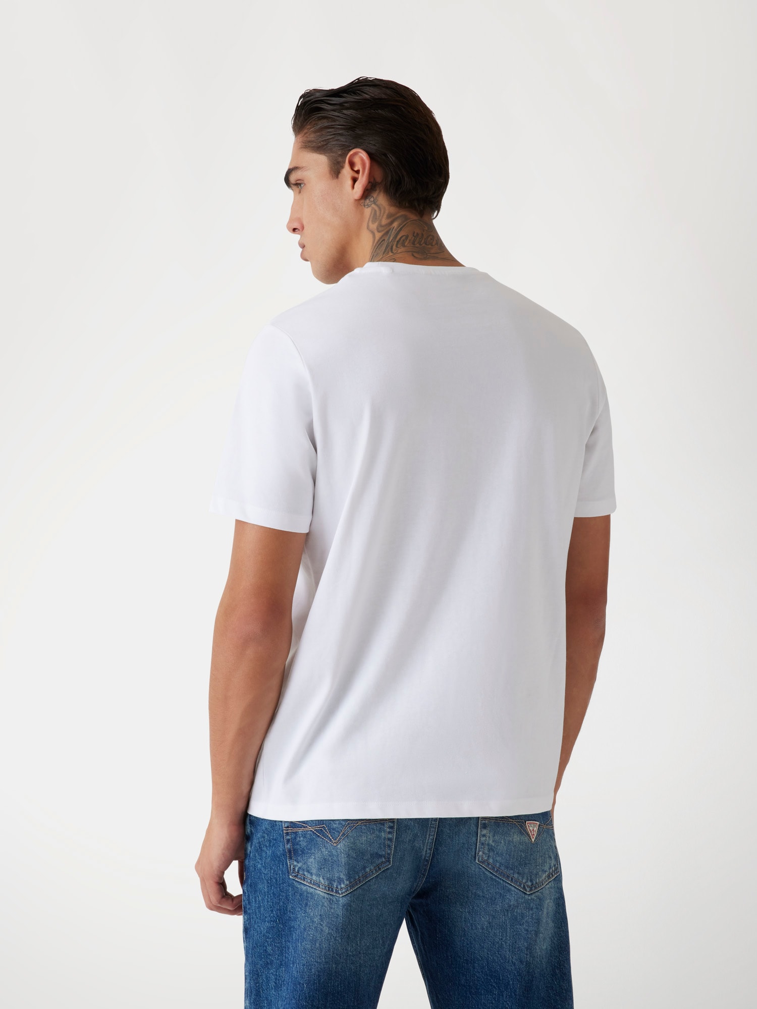 Small triangle logo t-shirt