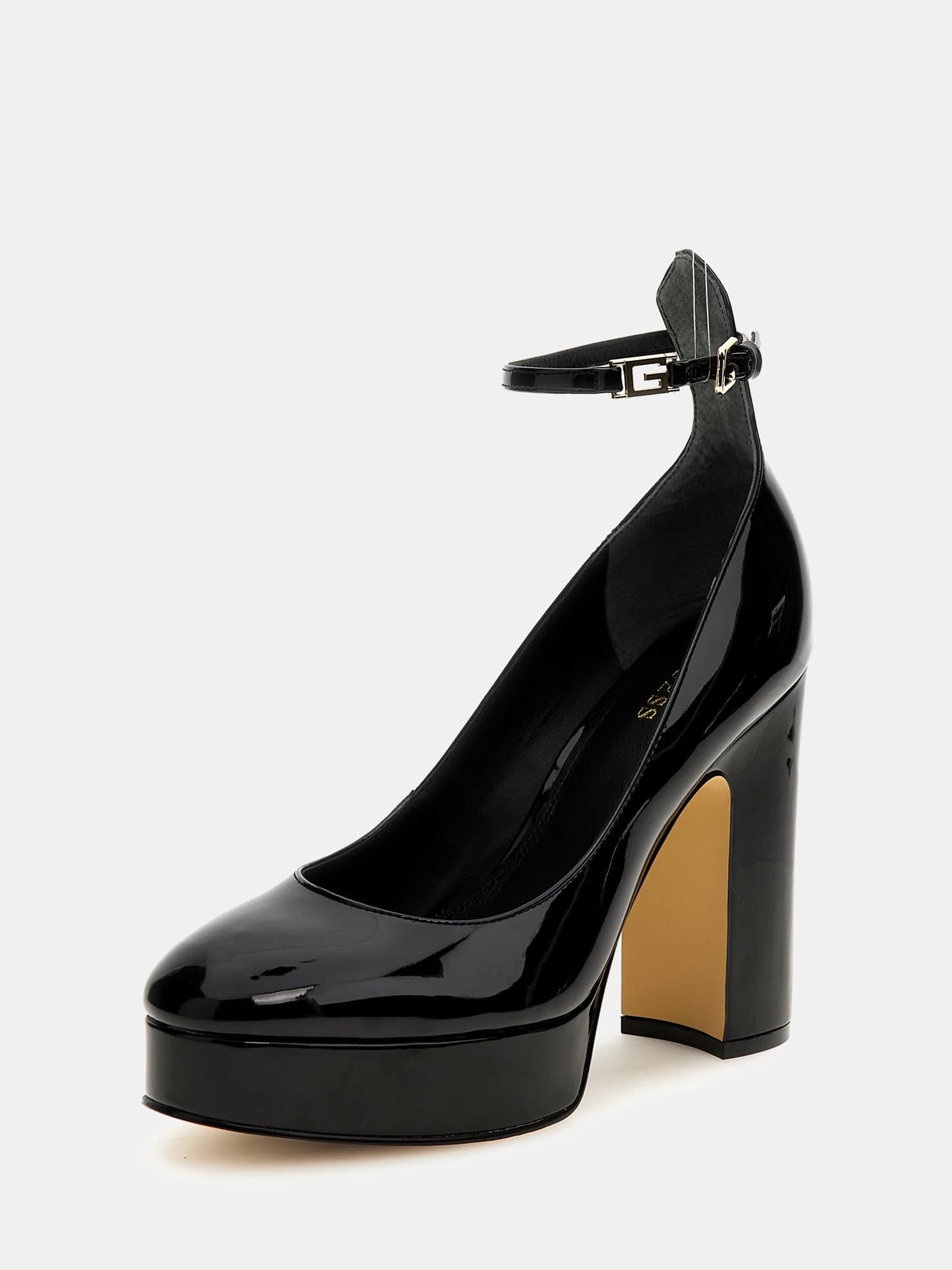 Temis patent leather court shoes