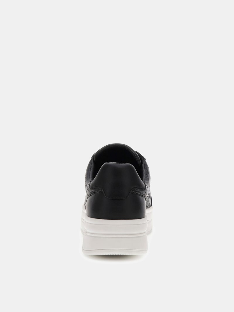 Winno Leather-Blend Sneaker