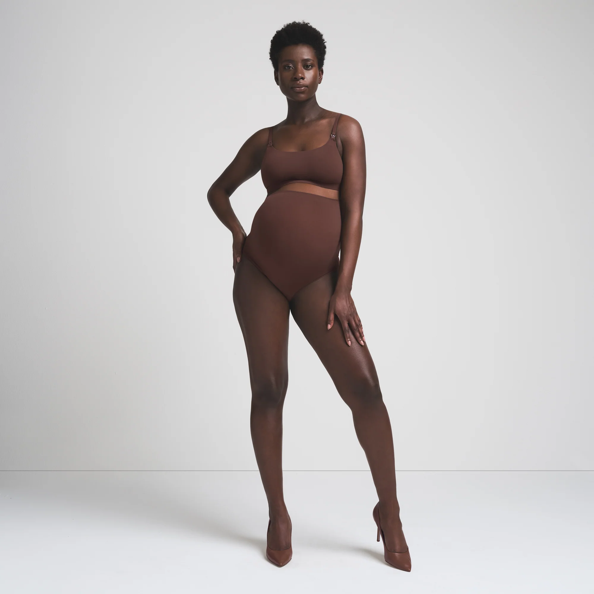 FITS EVERYBODY MATERNITY NURSING SCOOP BRALETTE | ONYX