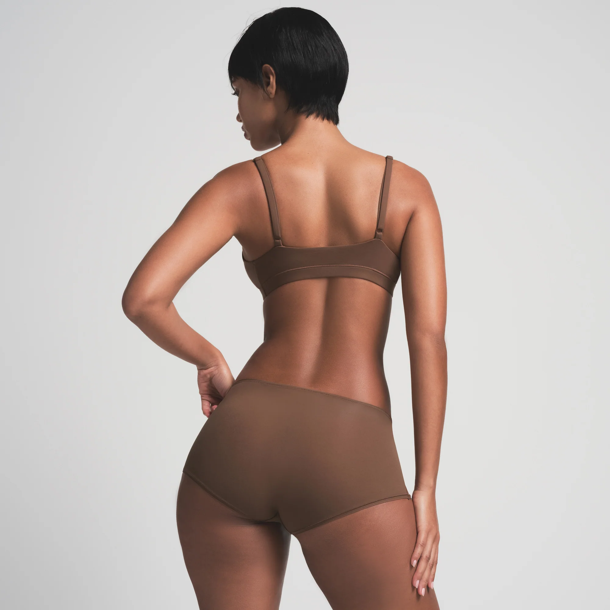 FITS EVERYBODY BOY SHORT | ONYX