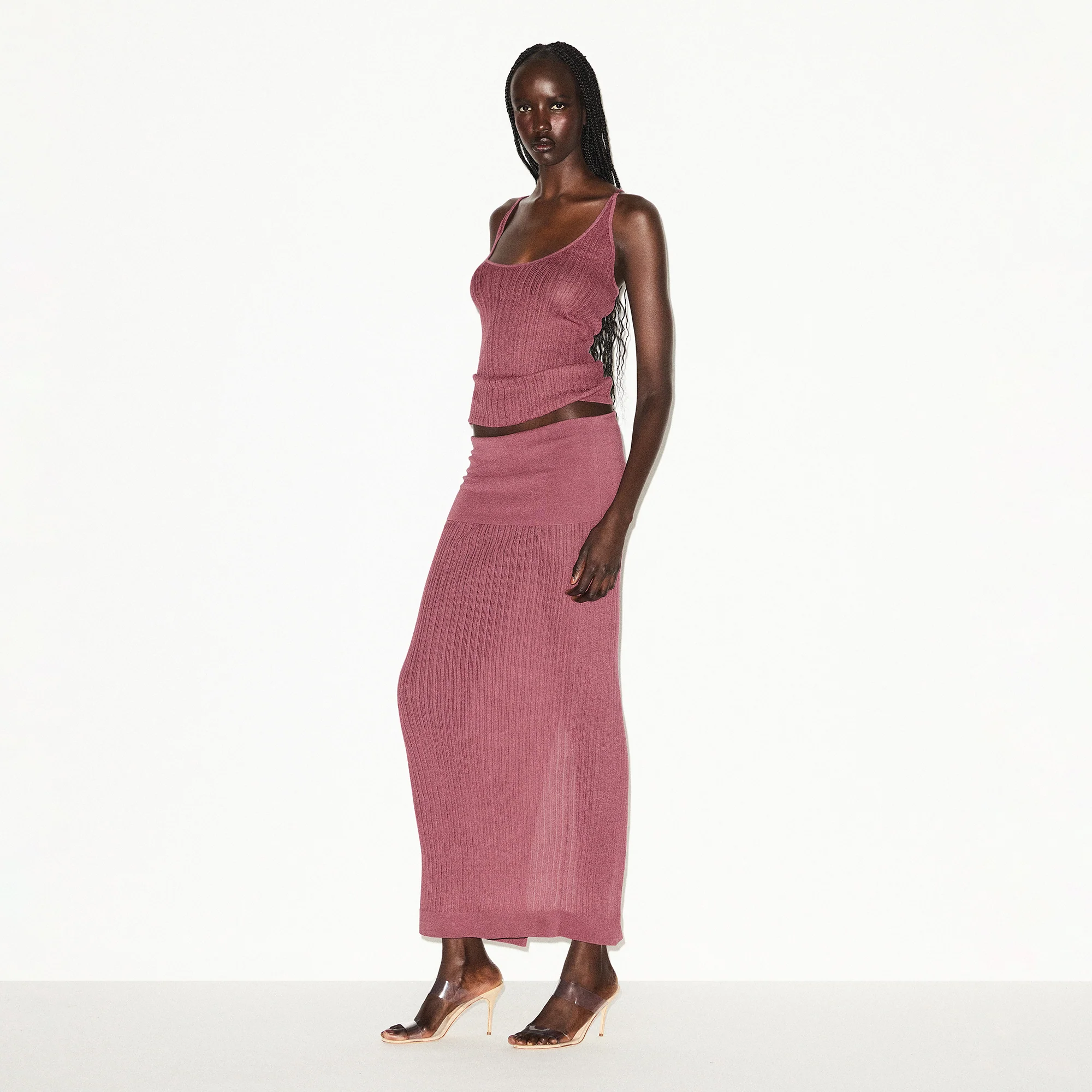 SHEER KNIT PLUNGE TANK | BEET